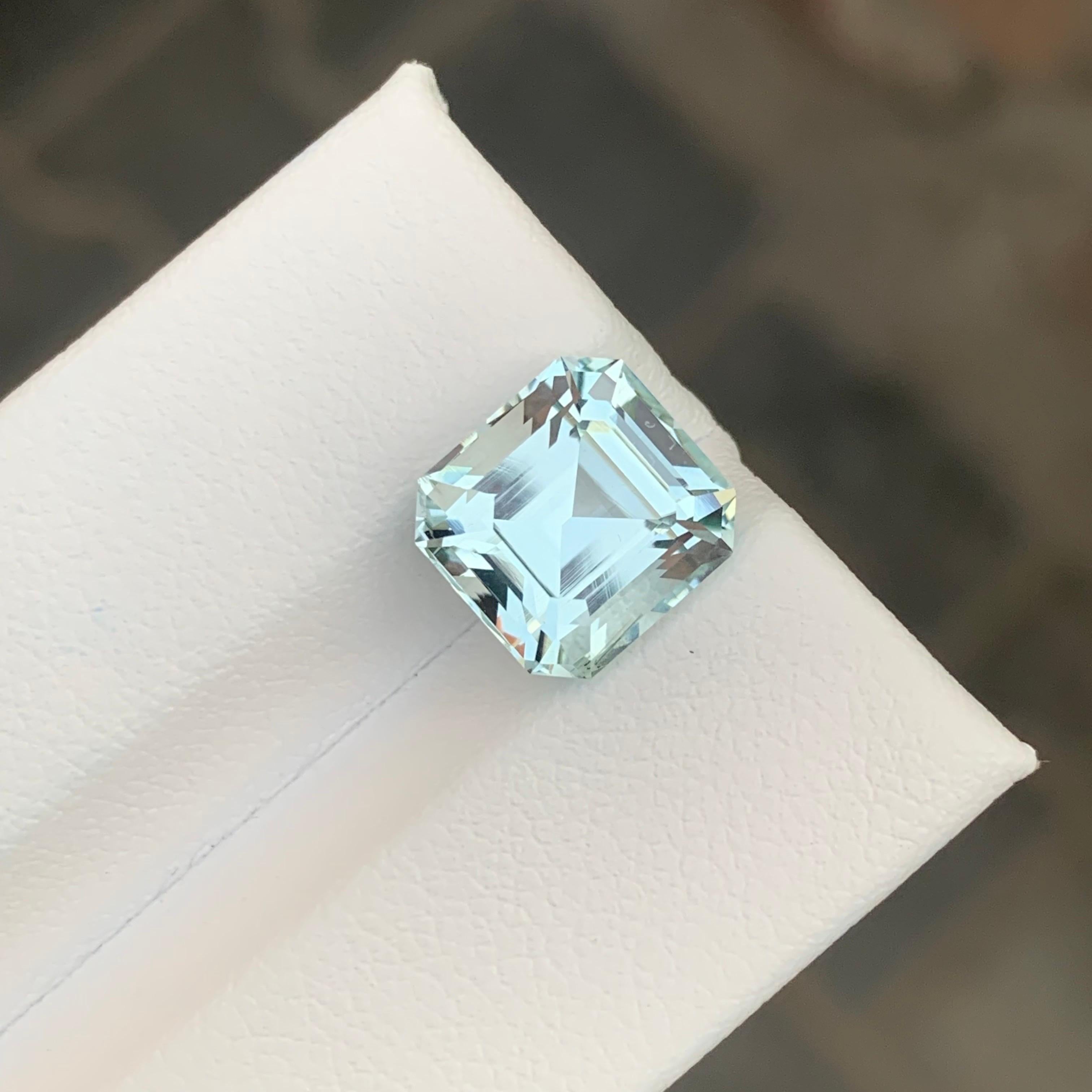 4.50 Karat Natürlicher loser Aquamarin Oktagon Form Edelstein im Zustand „Neu“ im Angebot in Peshawar, PK