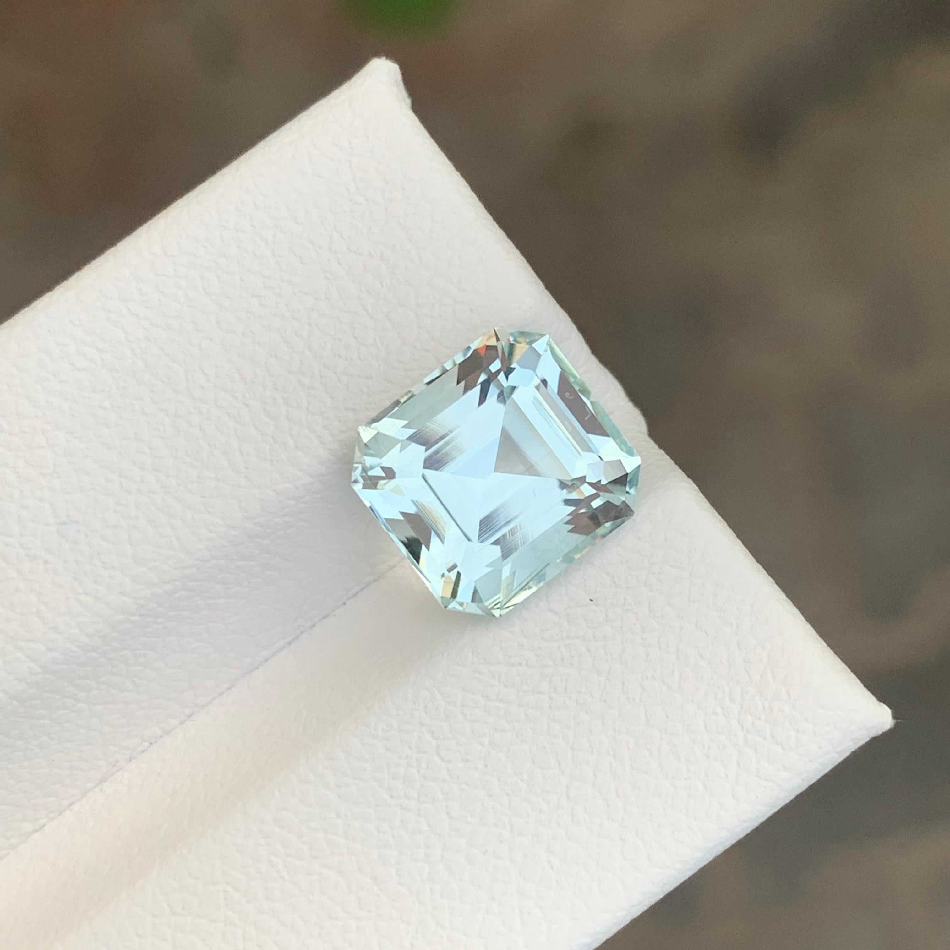 4.50 Karat Natürlicher loser Aquamarin Oktagon Form Edelstein im Angebot 2