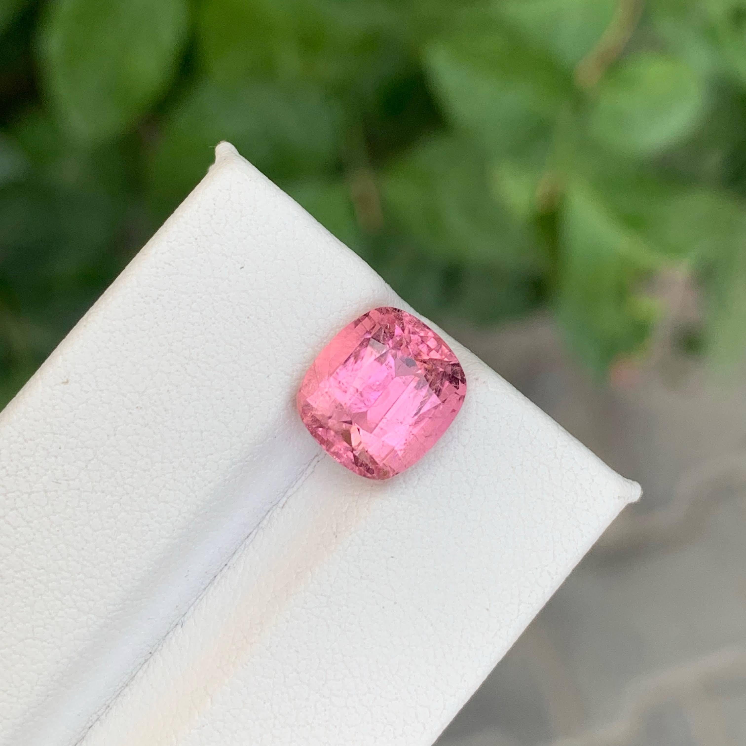 4.50 Carat Natural Loose Baby Pink Tourmaline Stone Cushion Cut Afghan Gemstone (pierre précieuse afghane) en vente 5