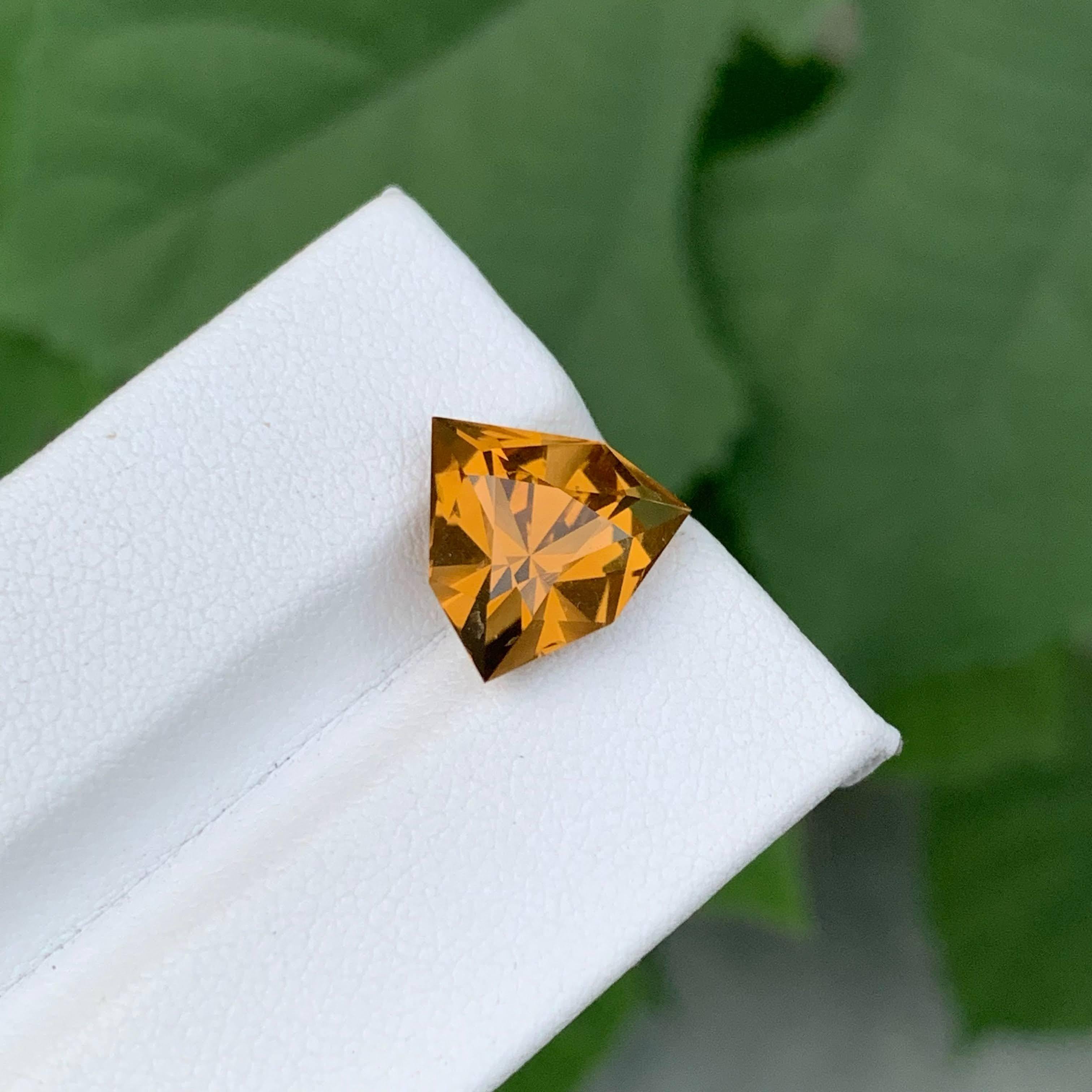 4,50 Quilates Natural Citrino Naranja Suelto Corte Trillón Piedra Preciosa Brasileña Corte trillion en venta