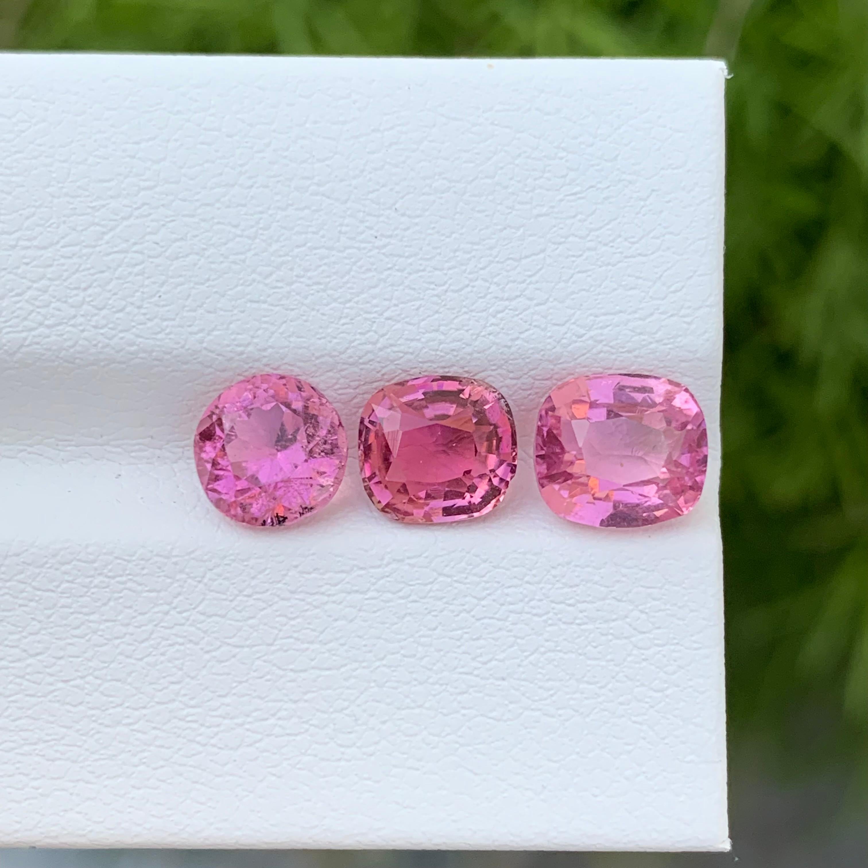 Women's or Men's 4.50 Carat Natural Loose Pink Tourmaline Set Cushion Shape Gem For Jewellery  For Sale