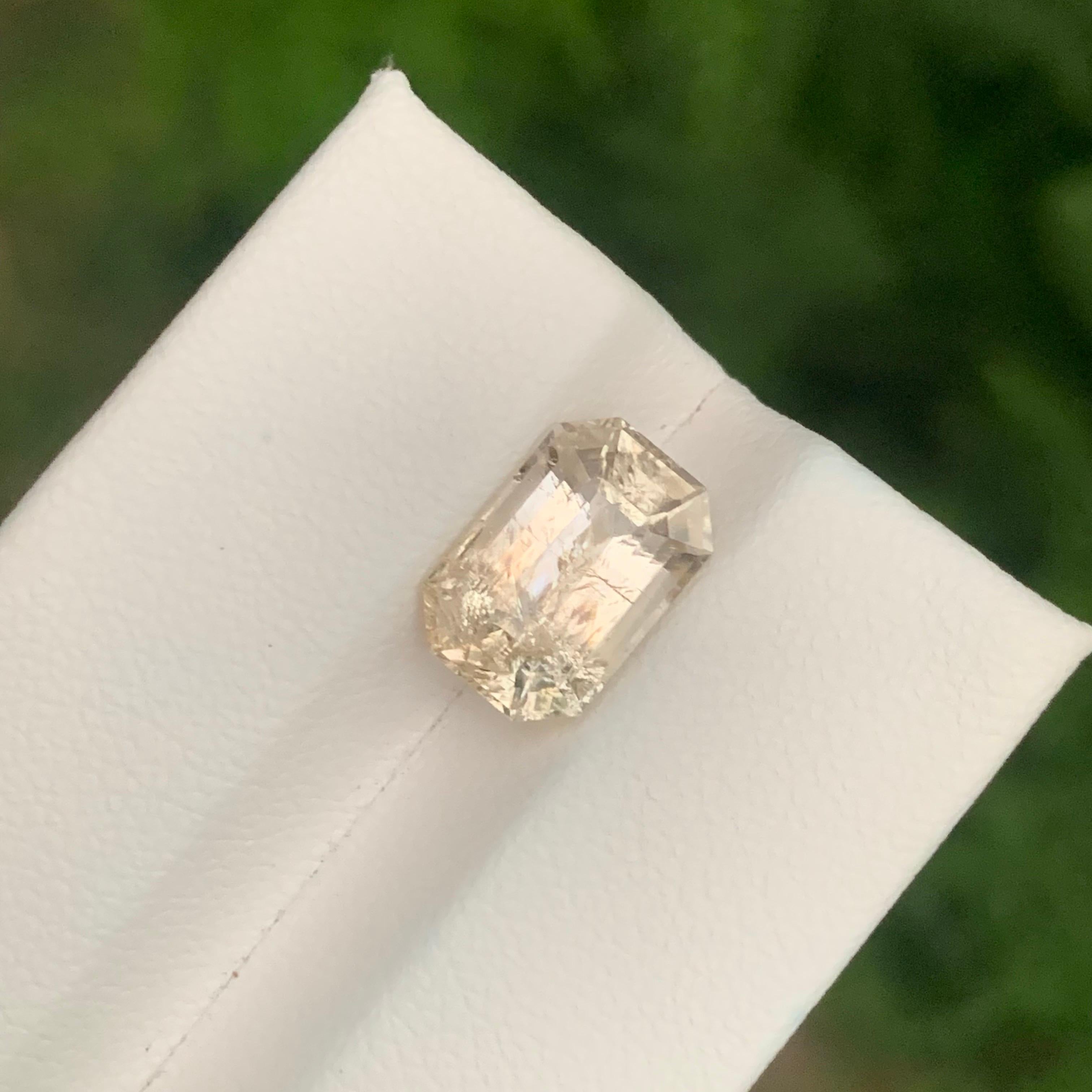 4.50 Carat Natural Loose Scapolite Emerald Shape Gemstone For Sale 2