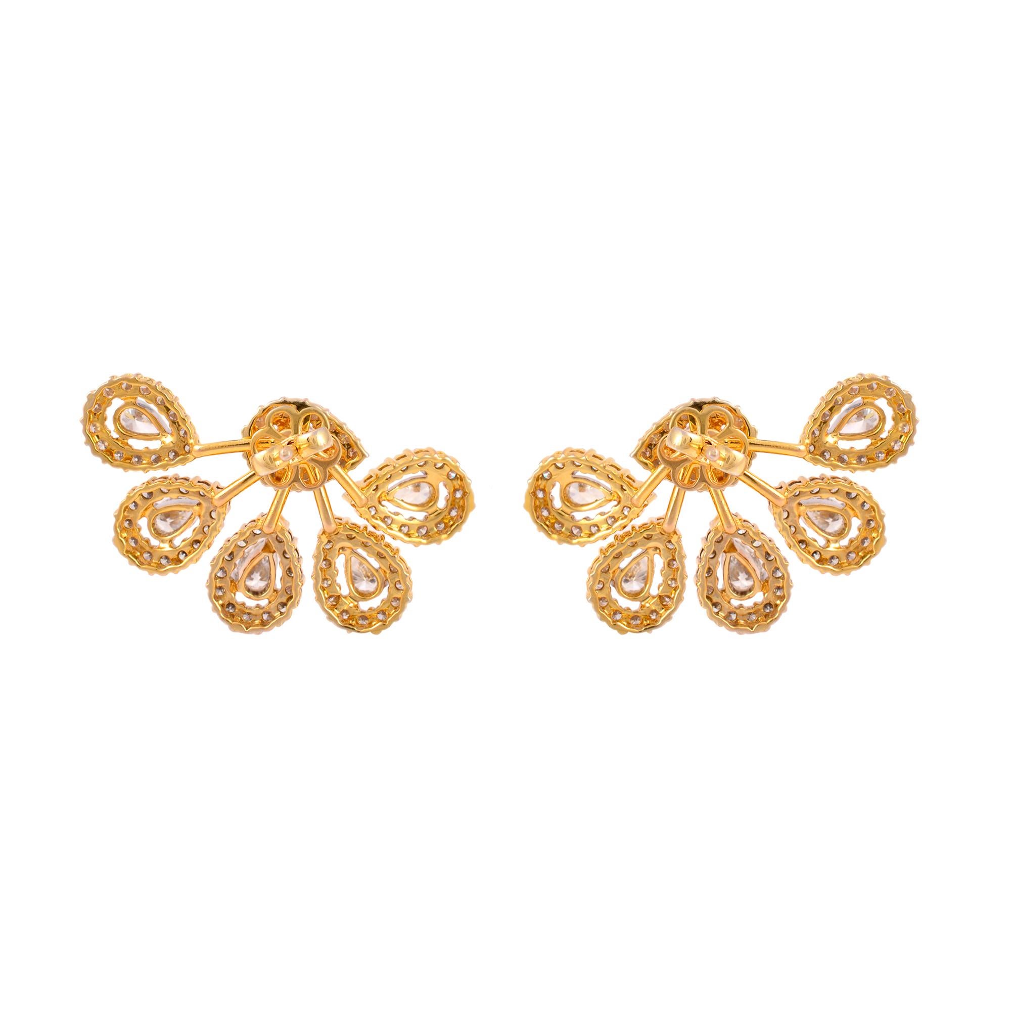 Natürliche 4,50 Karat birnenförmige & runde Diamant-Ohrringe aus 18 Karat Gelbgold im Angebot 1