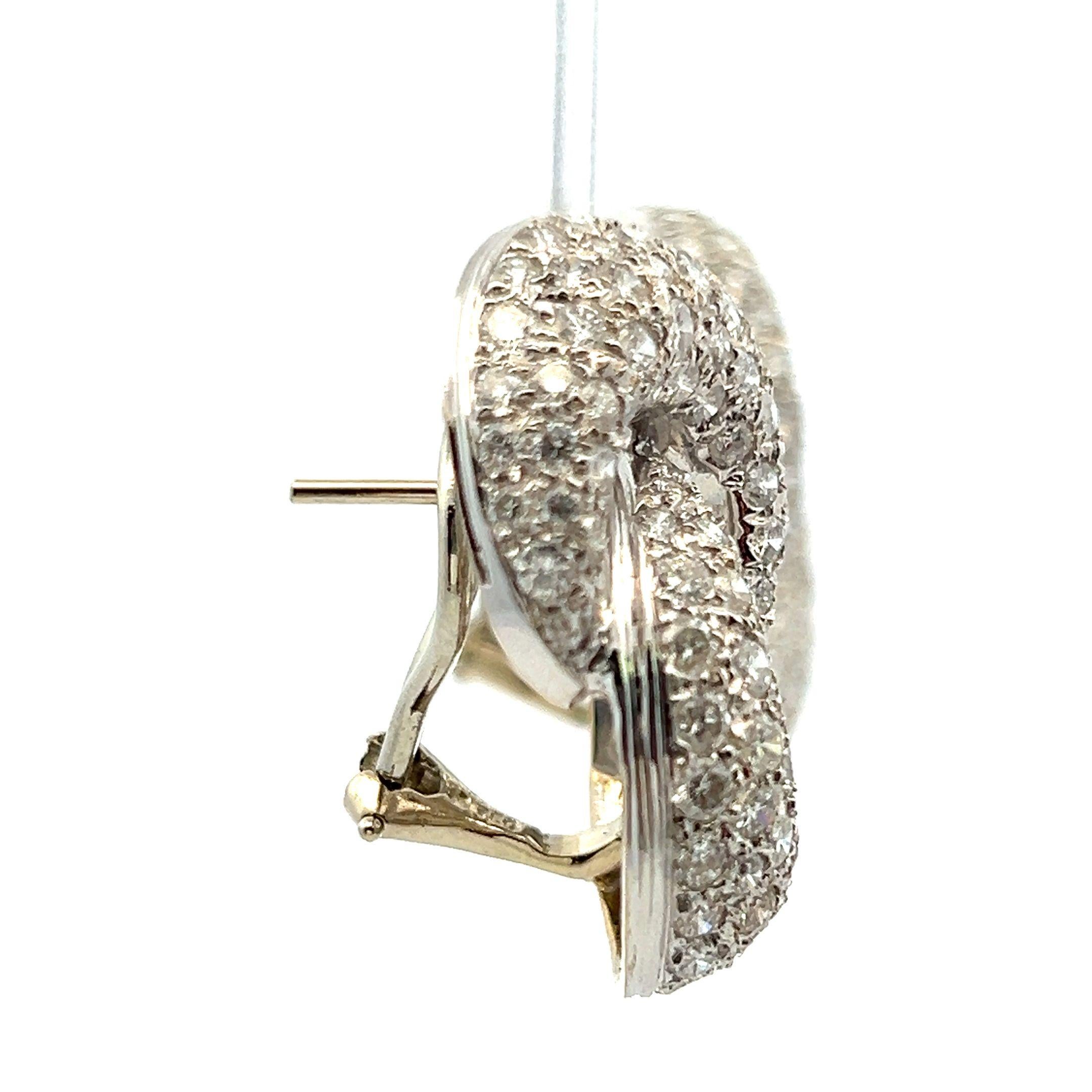 4,50 Karat Runder Brillant F VS1 Diamant 18 Karat Weißgold Clip On Ohrringe im Zustand „Gut“ im Angebot in New York, NY