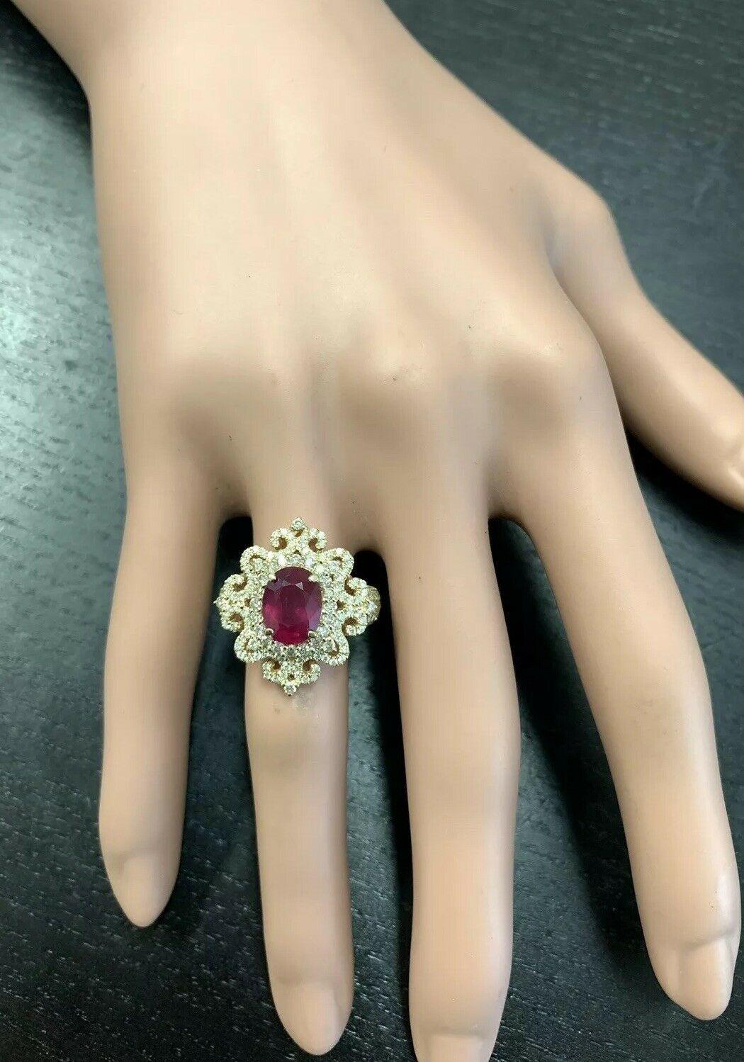 Women's 4.50 Carat Impressive Red Ruby and Natural Diamond 14K Solid Yellow Gold Ring For Sale
