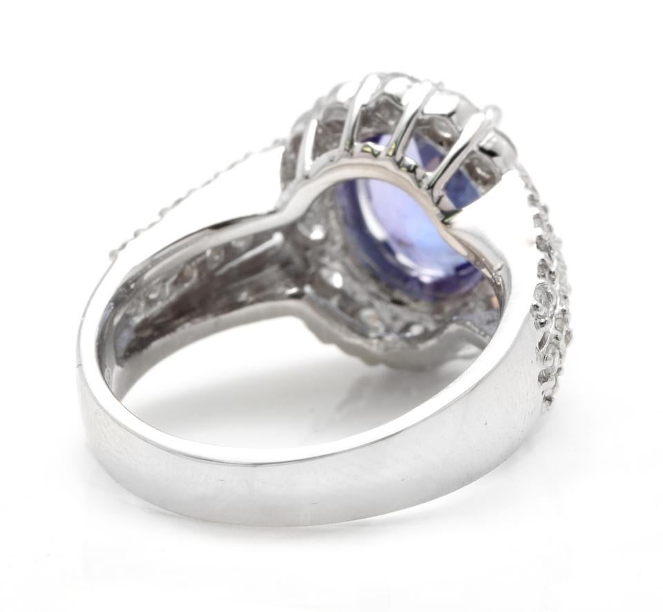 4.50 Carat Natural Tanzanite and Diamond 18 Karat Solid White Gold Ring In New Condition For Sale In Los Angeles, CA