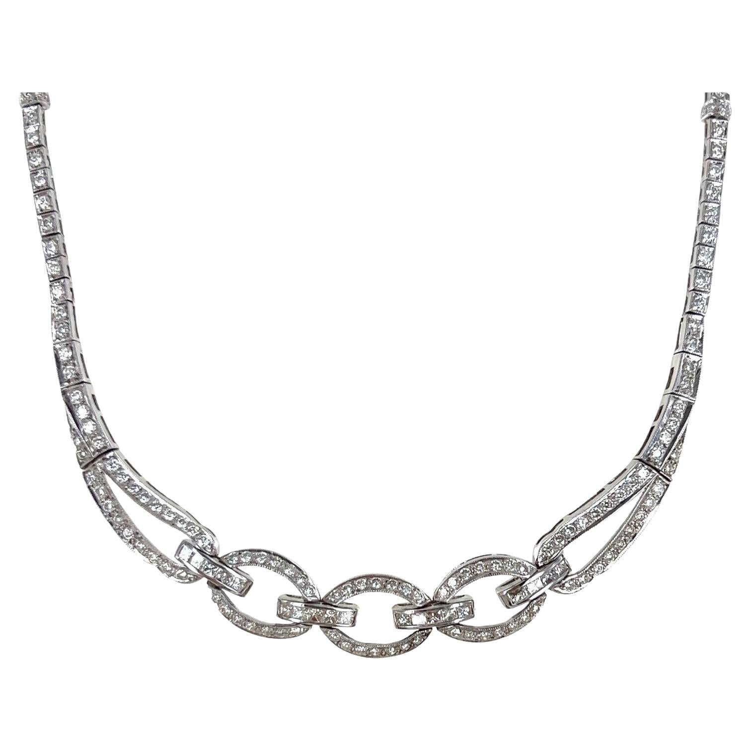 Collier en or blanc 18 carats composé de diamants ronds, brillants et princesses de 4,50 CTW