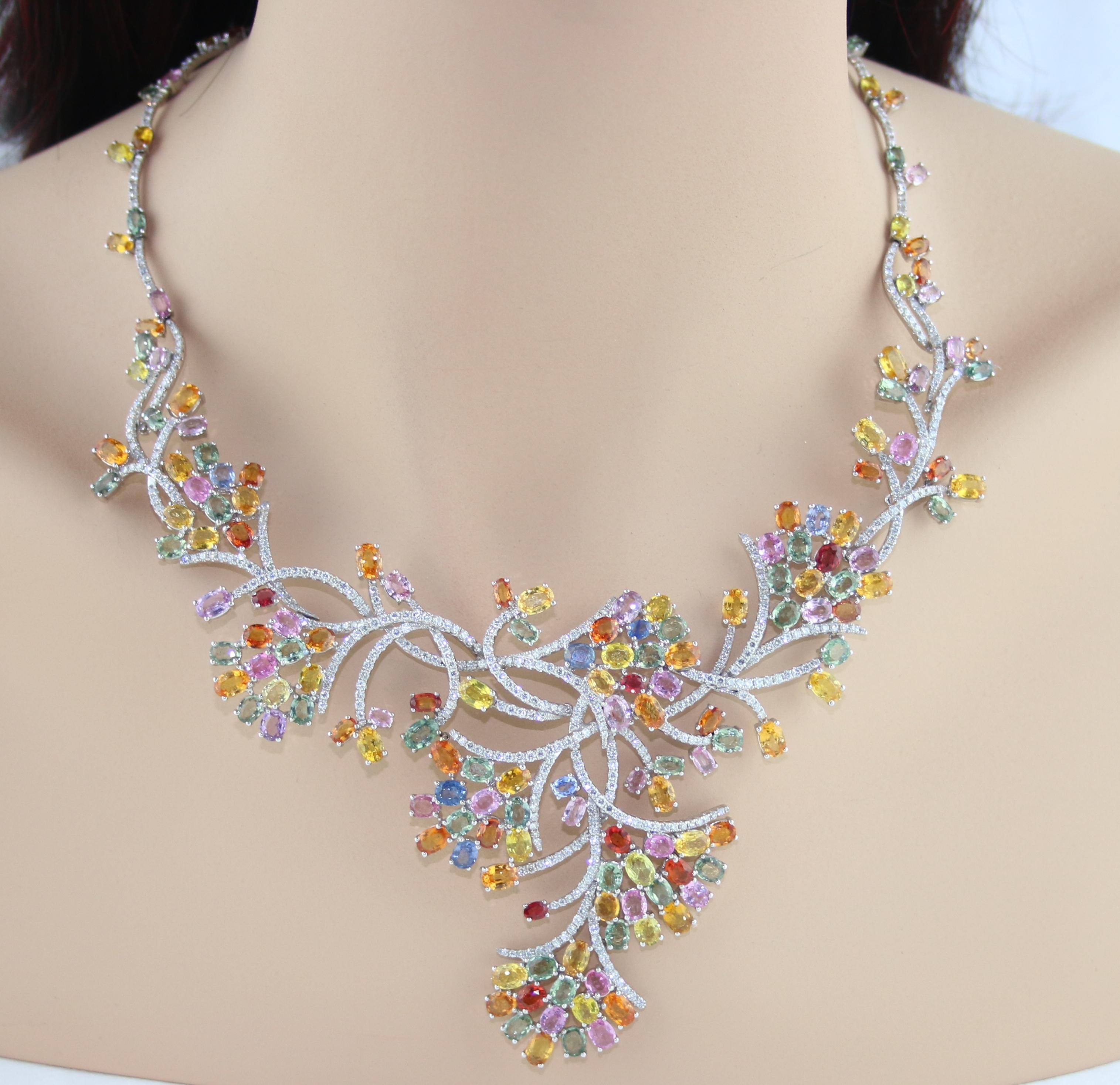 45,00 Quilates Collar de Oro con Zafiro Multicolor y Diamantes Corte oval en venta