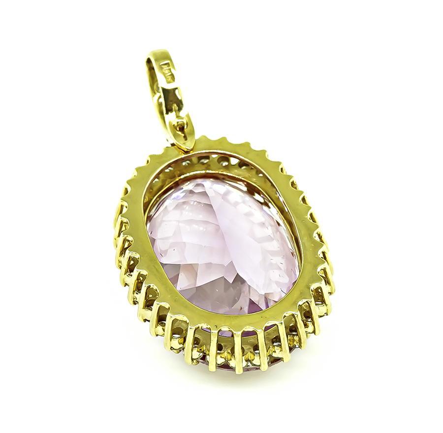 45.00ct Kunzite 2.00ct Diamond Pendant In Good Condition For Sale In New York, NY
