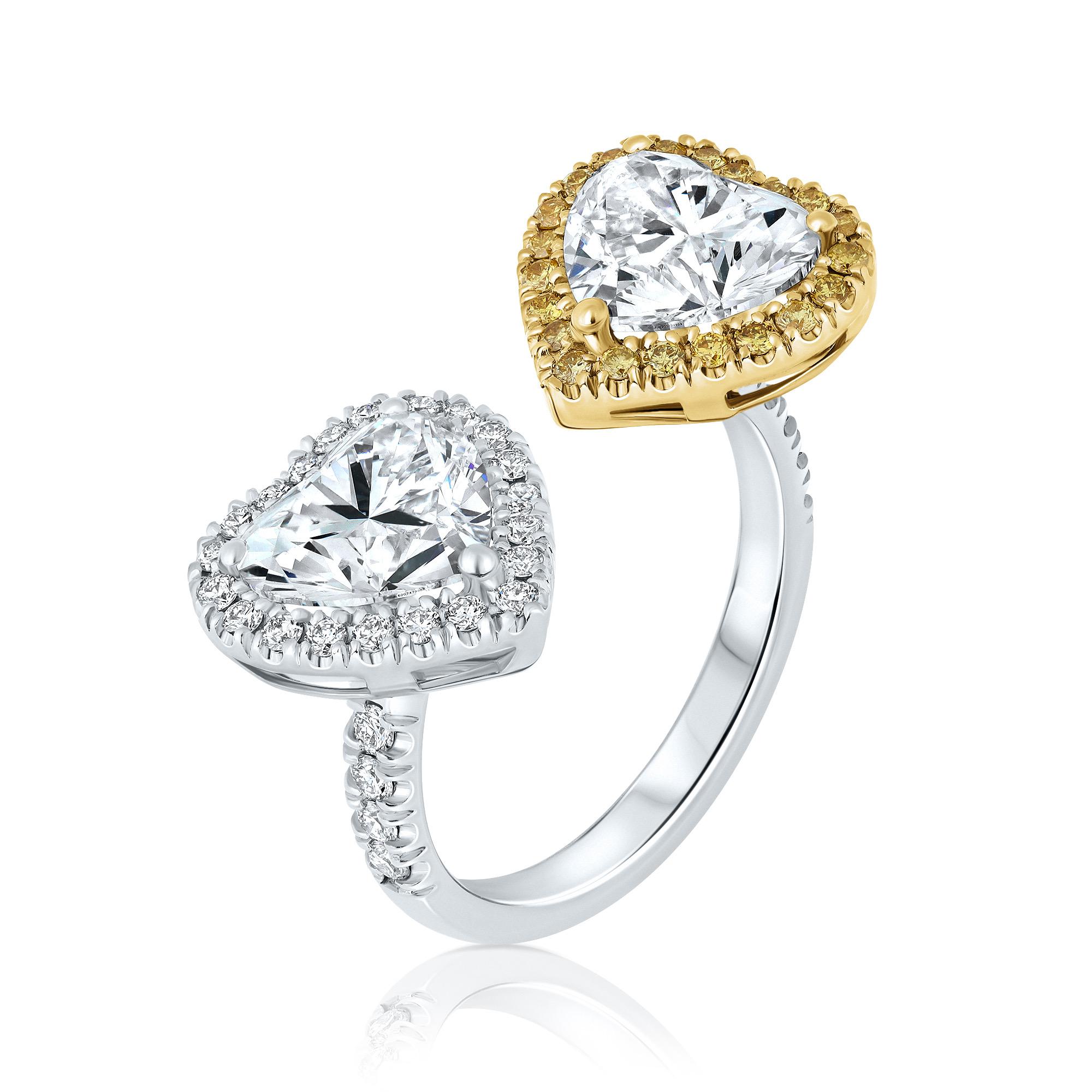 Taille cœur 4,50ct. Bague de fiançailles Toi et Moi en forme de cœur, rapport GIA 18K G en vente