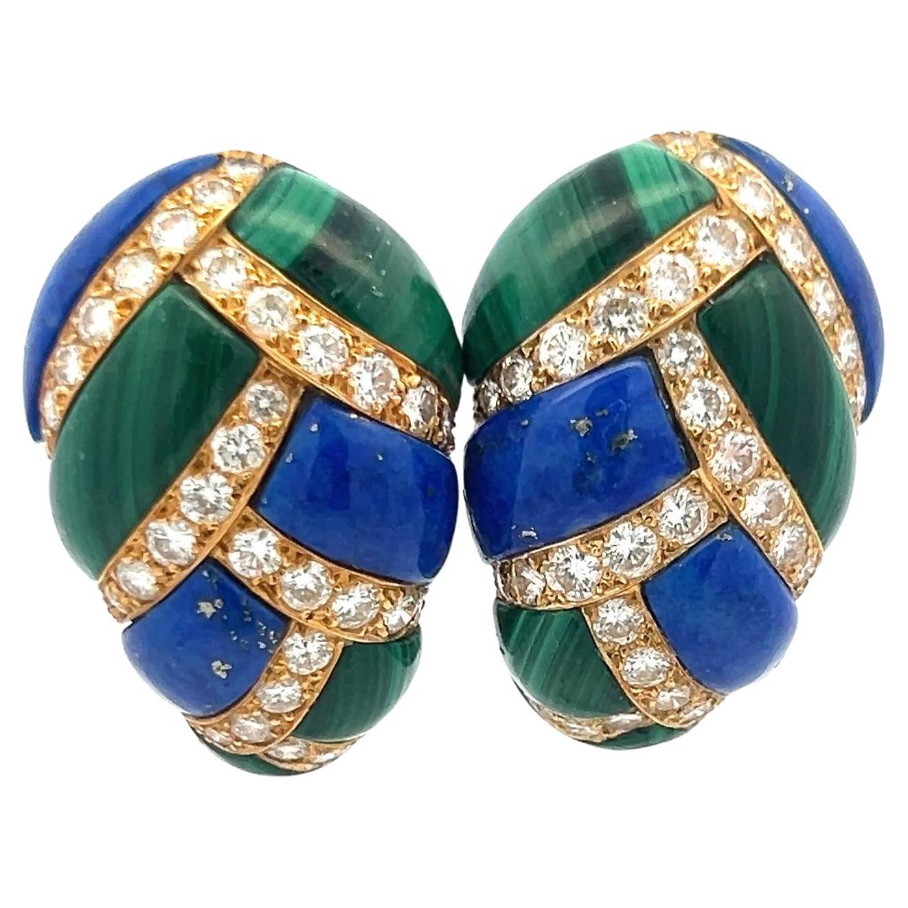 Orecchini a clip con diamante tondo brillante da 4,50 carati, lapis e malachite in oro 18 carati