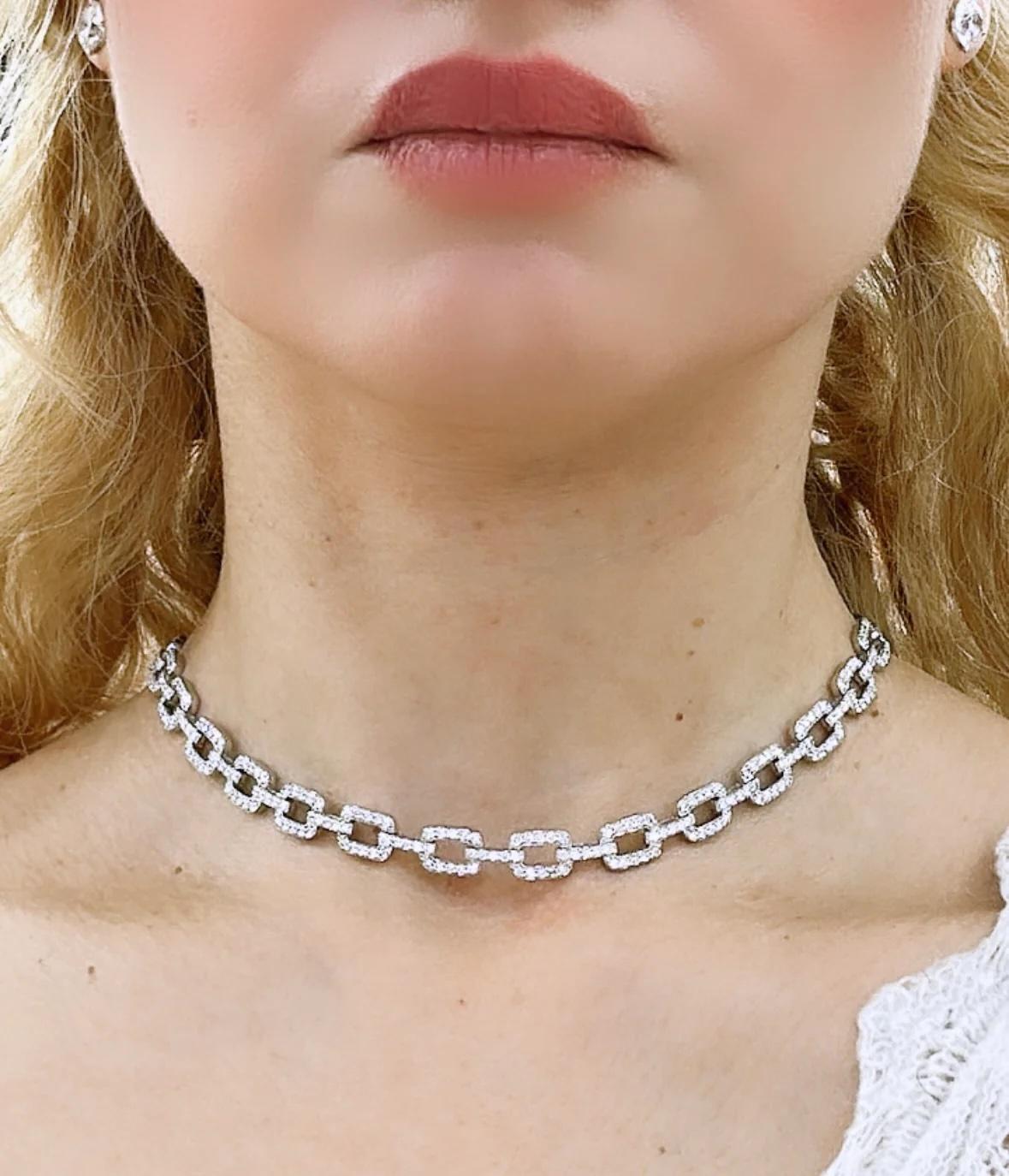 Taglio rotondo 4.50CT T.W. Diamonds Mine, collana a girocollo con maglie in miniatura, naturale e di terra. in vendita