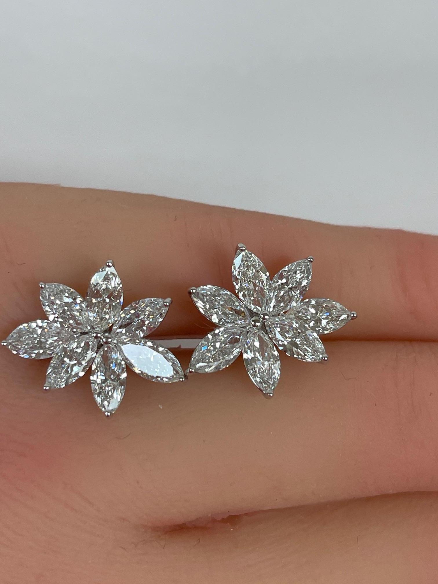 Orecchini con diamanti marquise da 4,50 CTW in oro bianco 14K in vendita 4