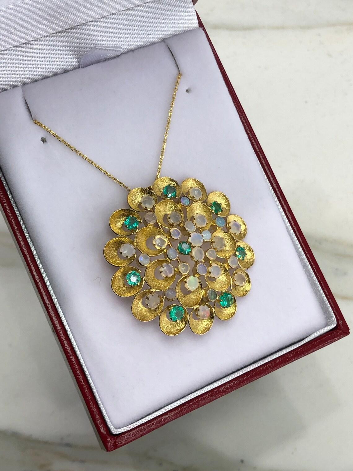 Art Deco 4.50tcw Opal & Emerald Flower Pendant/Pin in 14K Gold Large Opal Emerald Jewelry For Sale