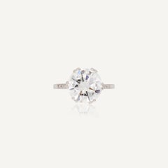 4.51 Carat Round Brilliant Statement Brilliant White / J color VVS 14K Gold