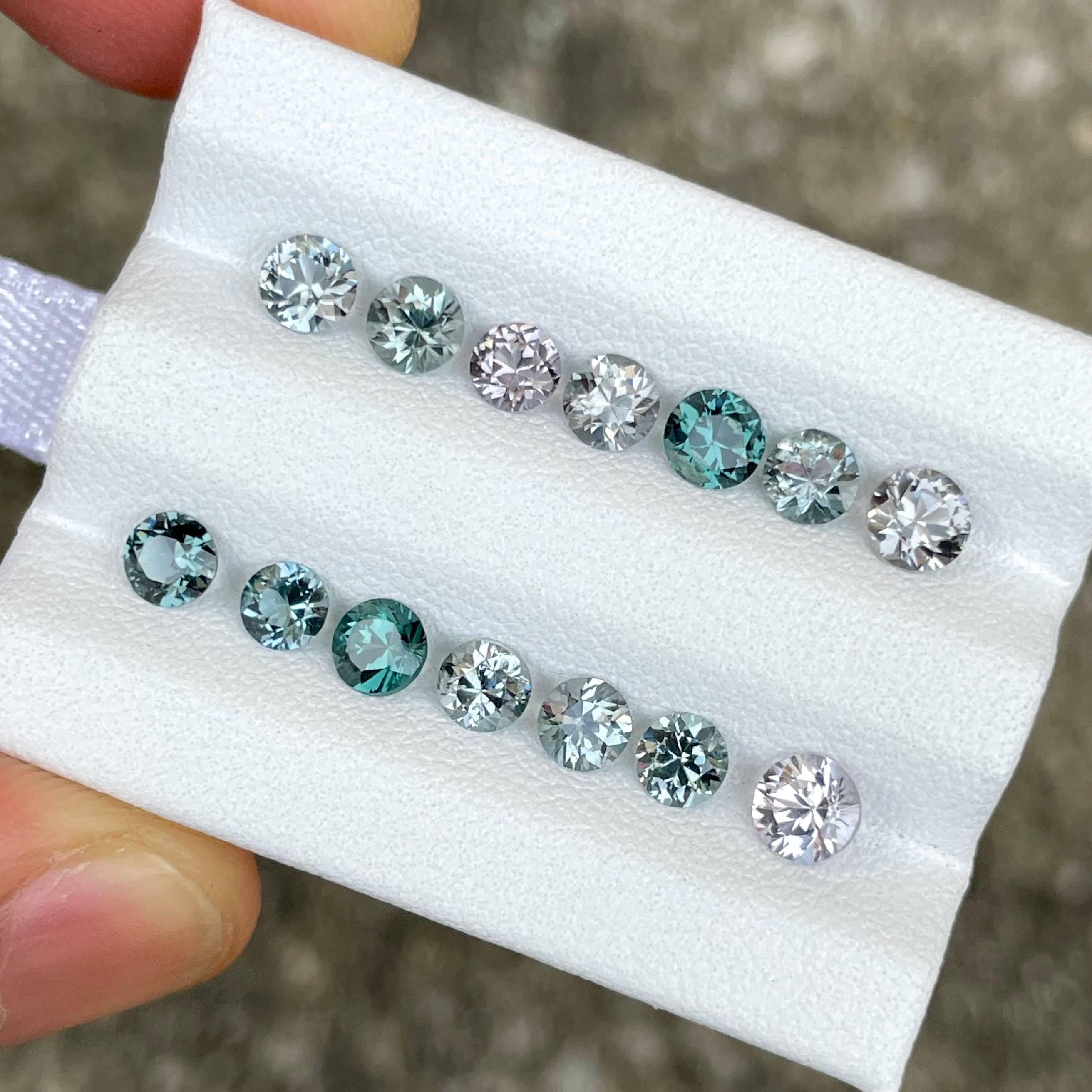 4,51 quilates Lote de 14 gemas de espinela talla redonda de Birmania en venta 1