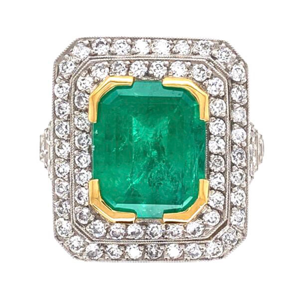 4.52 Carat Emerald Cut Emerald and Diamond Platinum Ring Estate Fine Jewelry For Sale 1