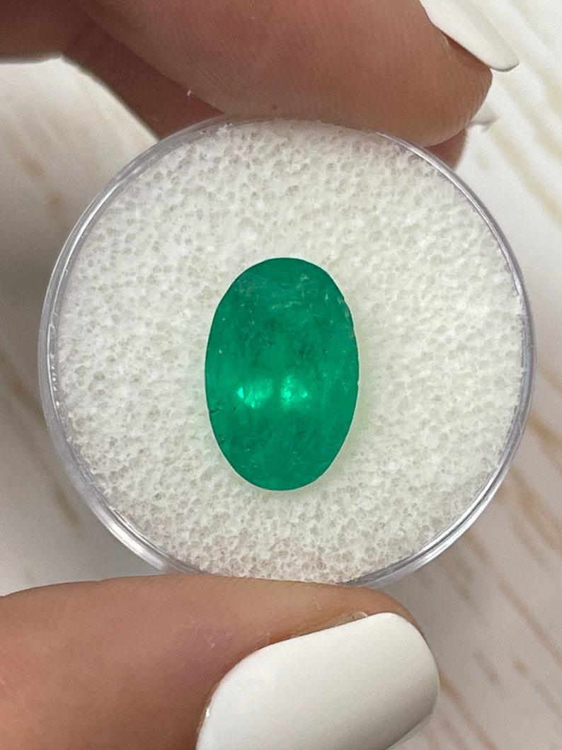 4.52 Carat Grassy Green Colombian Emerald Oval Cut - May Birthstone Gem For Sale 2