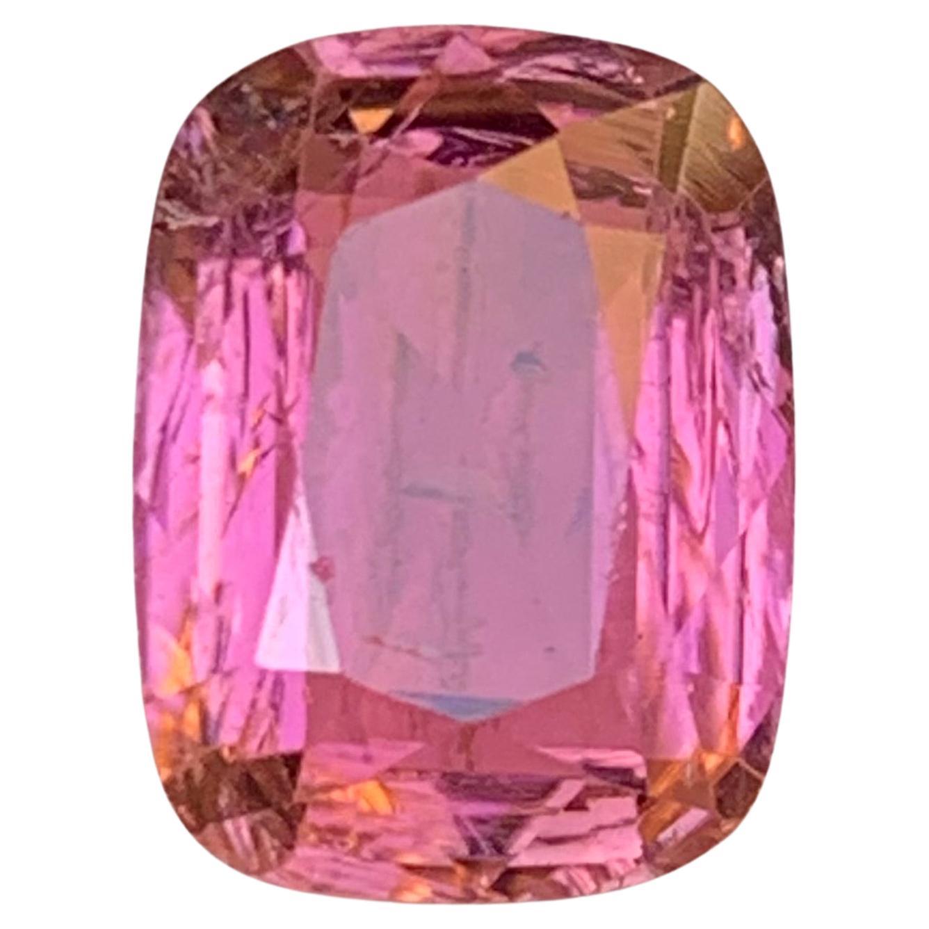 4.52 Ct Vivid Pink Natürlicher Turmalin Cushion-Schliff Loser Edelstein, Afghanistan im Angebot