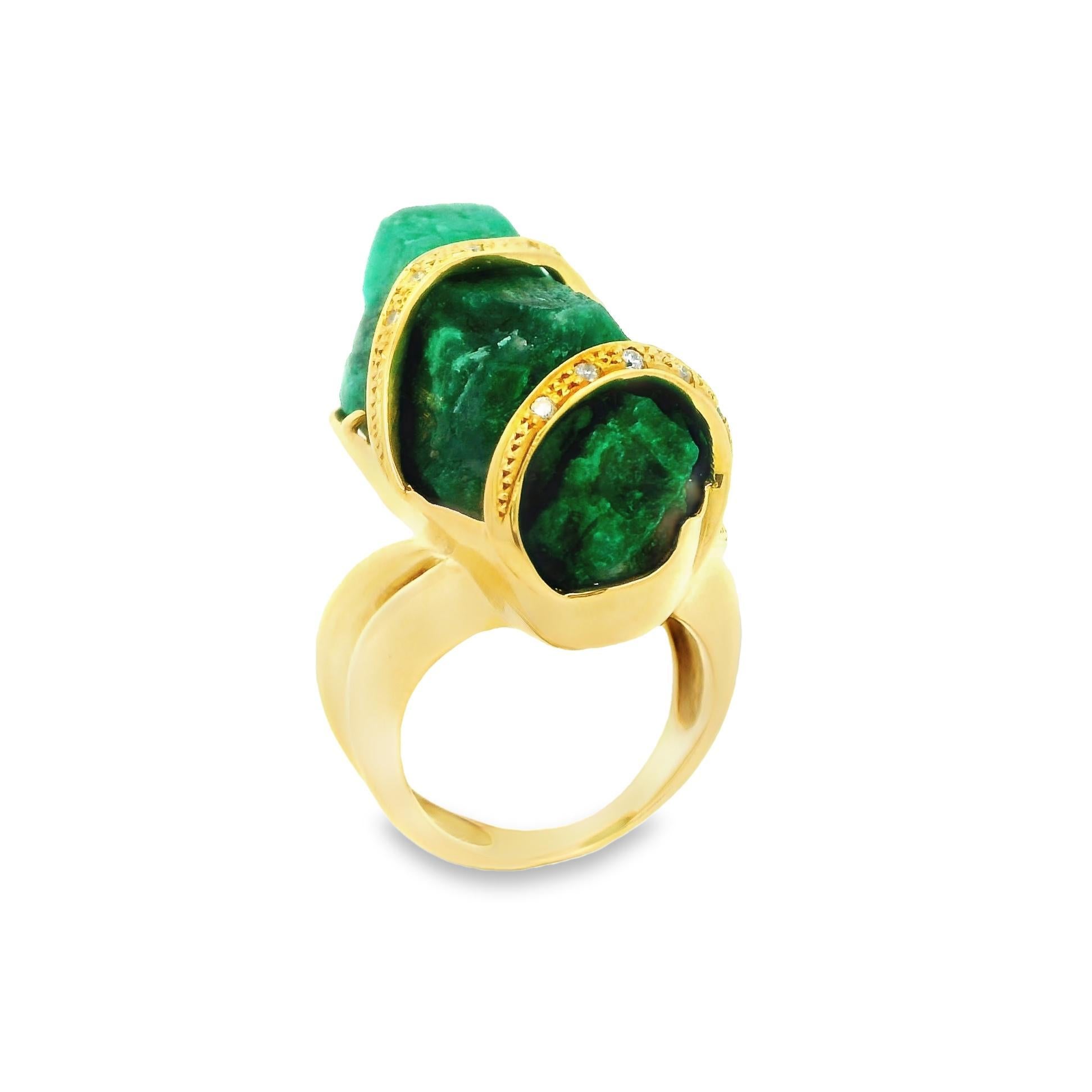 Rough Cut 45.26 Carat Emerald-Crystal Diamond 18K Yellow Gold Cocktail Ring For Sale