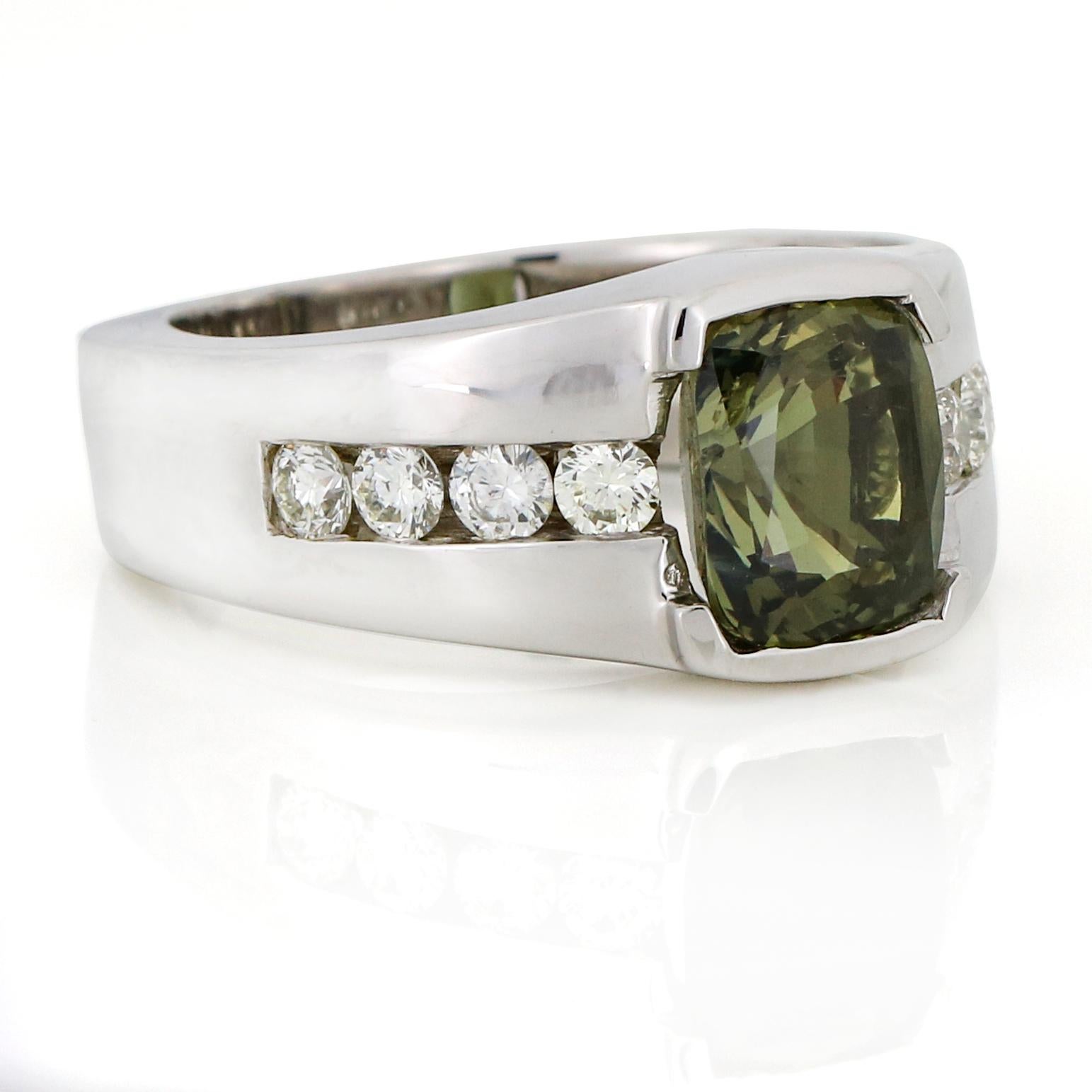Certified color change natural alexandrite ring for men crafted in 14-karat white gold with diamond accents. The alexandrite changes from yellow-green to orange-pink, it does not show any signs of treatment. It comes with a certificate from Ben's