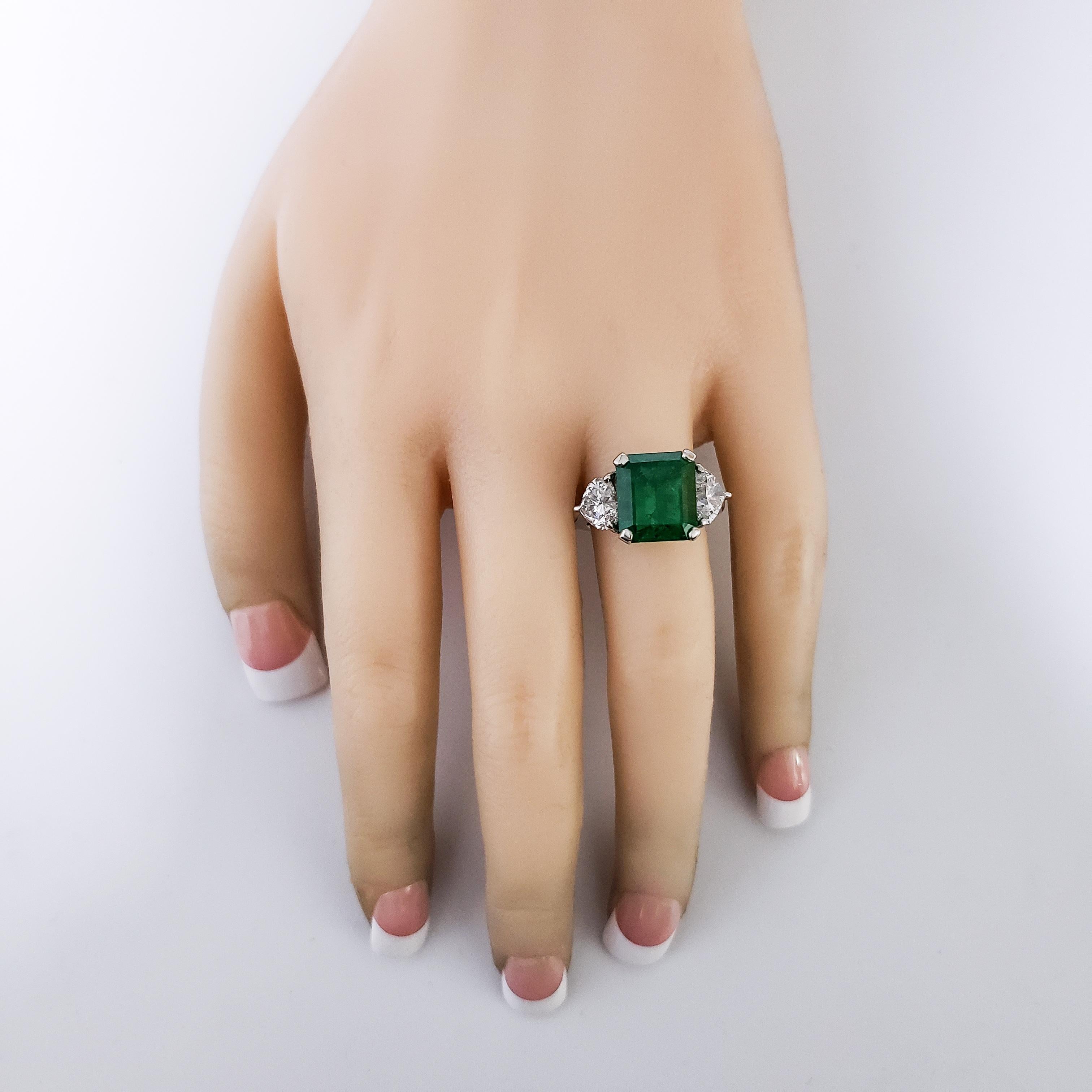 4.53 Carat Green Emerald and Diamond Three-Stone Engagement Ring In New Condition In New York, NY