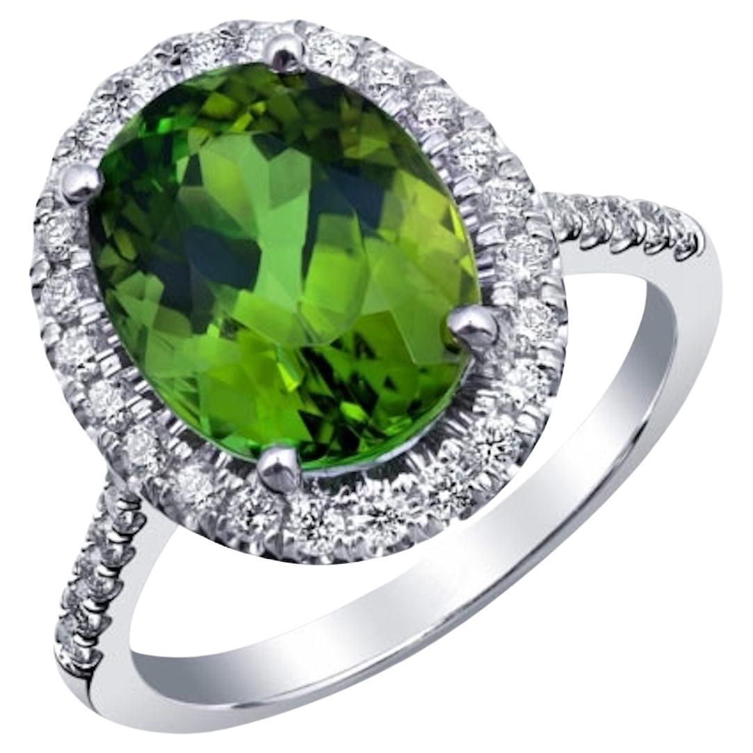 Natural Green Tourmaline Gemstone 4.53 cts in 14K White Gold Ring with Diamonds