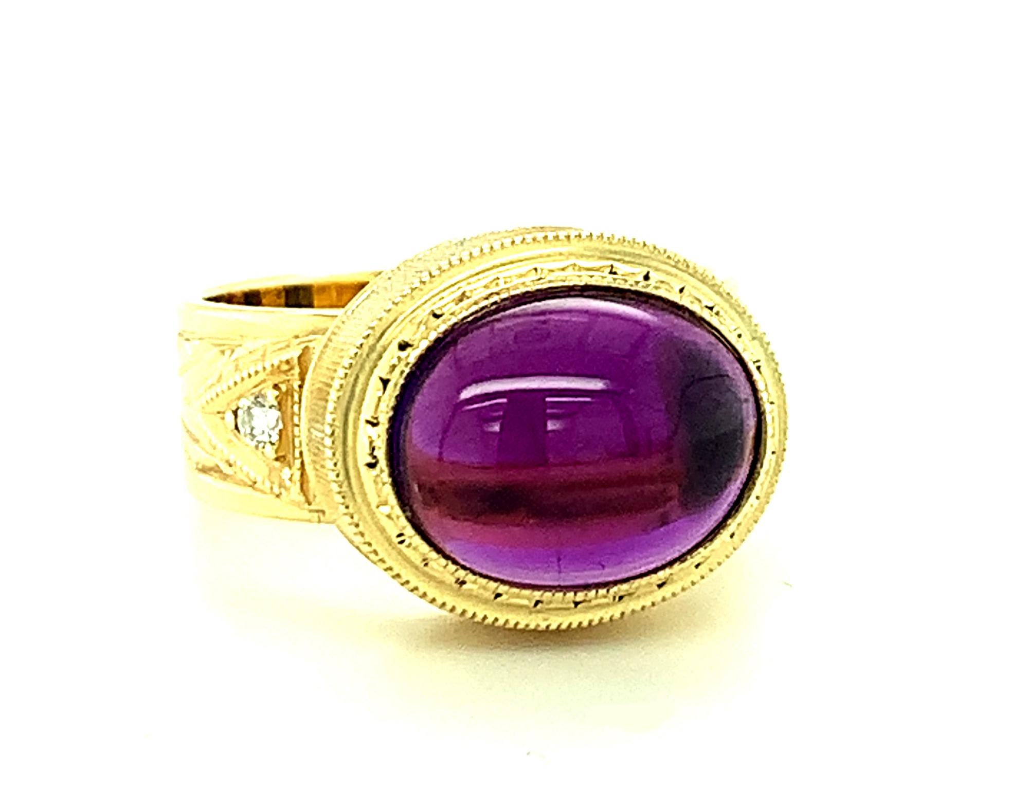 Artisan Amethyst Cabochon and Diamond Dome Ring in 18k Yellow Gold, 4.53 Carats For Sale