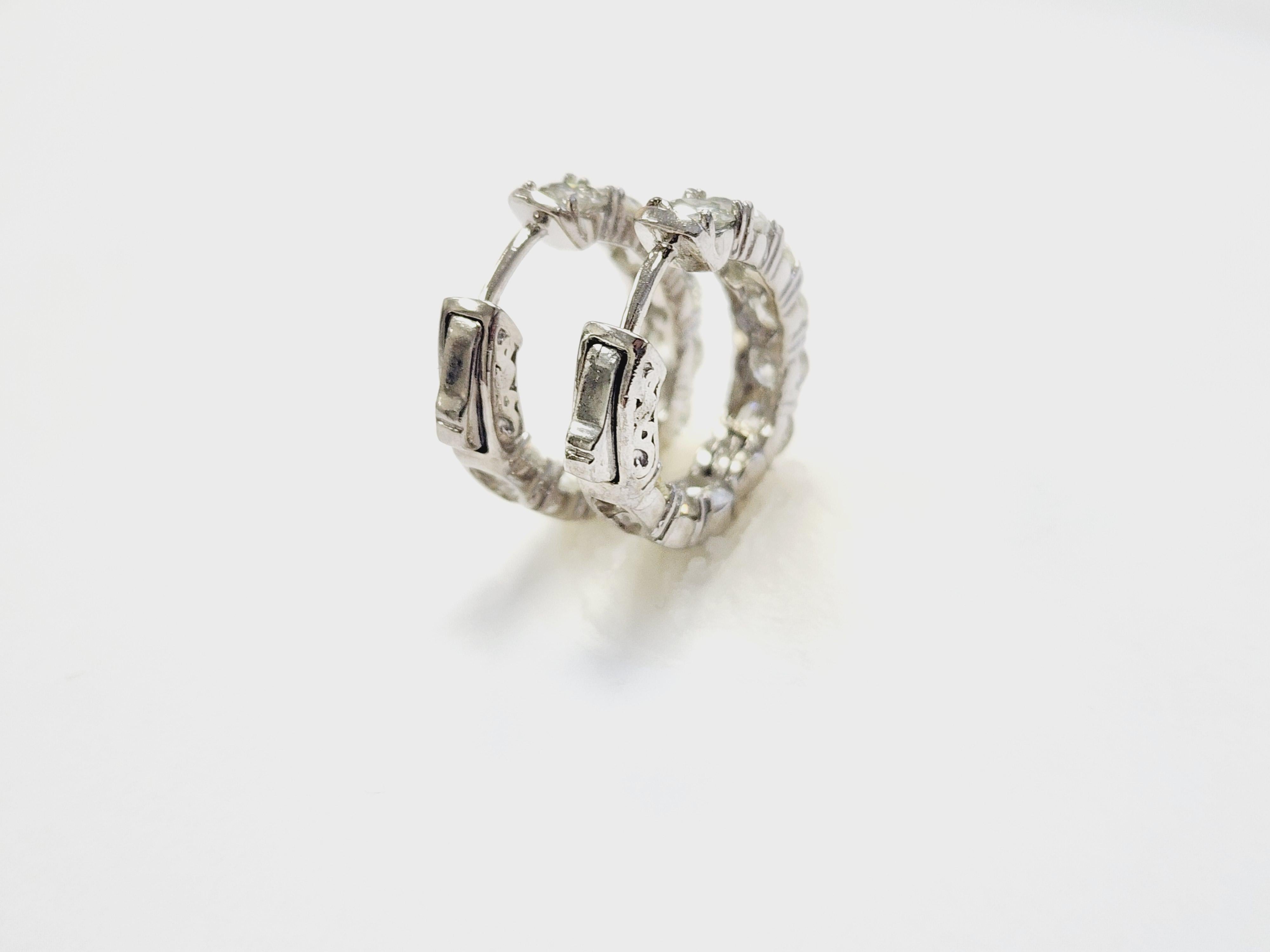 4.54 Carat Natural Diamond Huggie Hoops Earrings 14 Karat White Gold For Sale 3