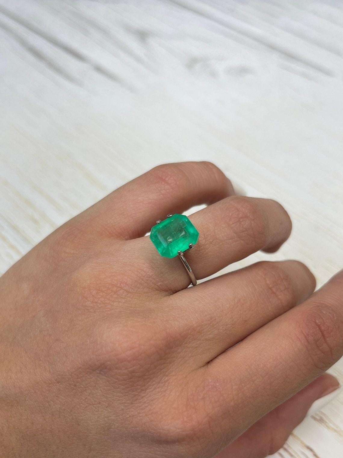 4,55 Karat 11x10 Neongrüner kolumbianischer Smaragd - Smaragdschliff Mai-Geburtsstein Edelstein im Angebot 3