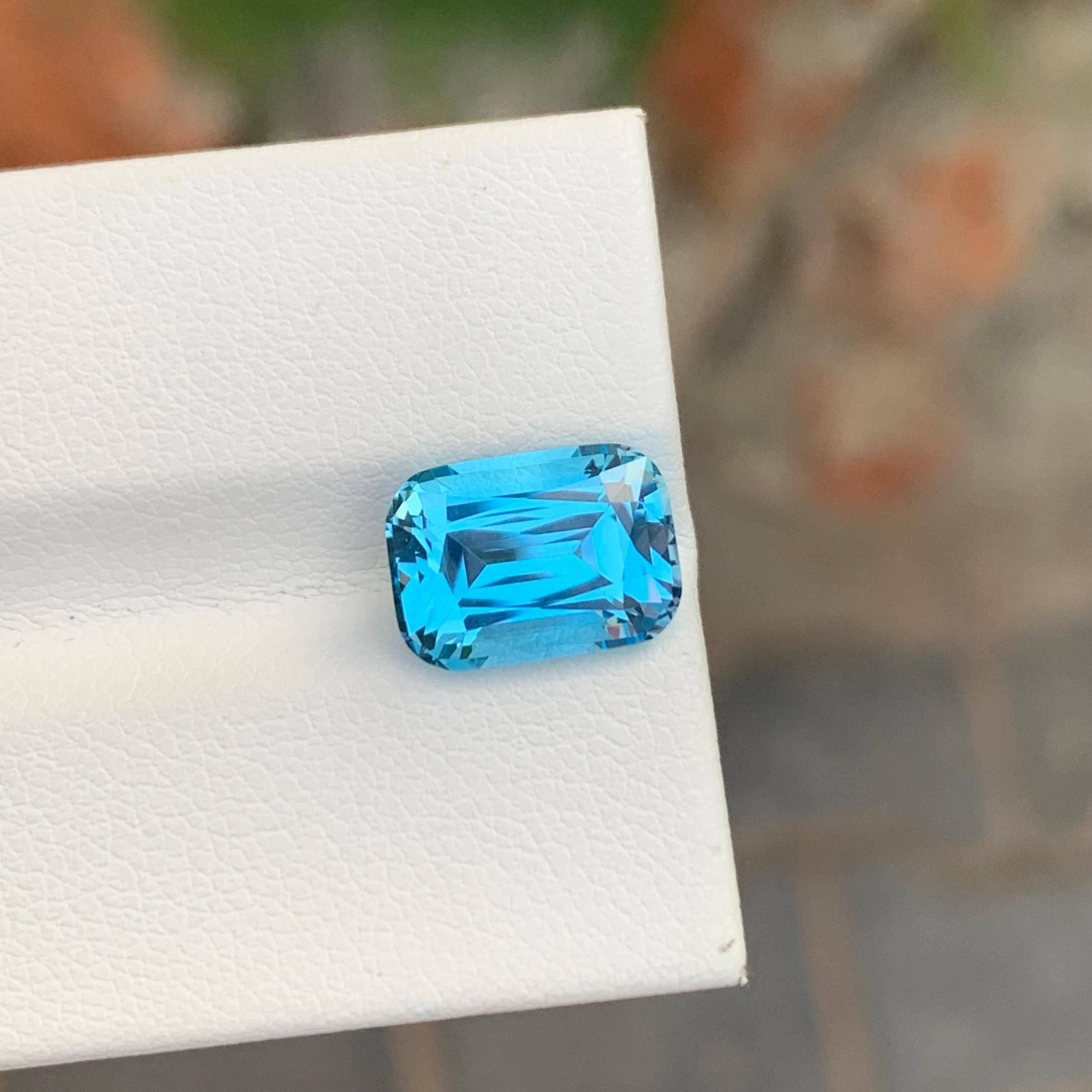 Loose Blue Topaz

Weight: 4.55 Carats
Dimensions: 10.8 x 7.8 x 5.9 Mm
Origin: Brazil
Shape: Emerald
Color: Blue
Certificate: On Demand

Benefits Of Wearing Blue Topaz Stone:
It helps to improve communication and self-expression.
It provides inner