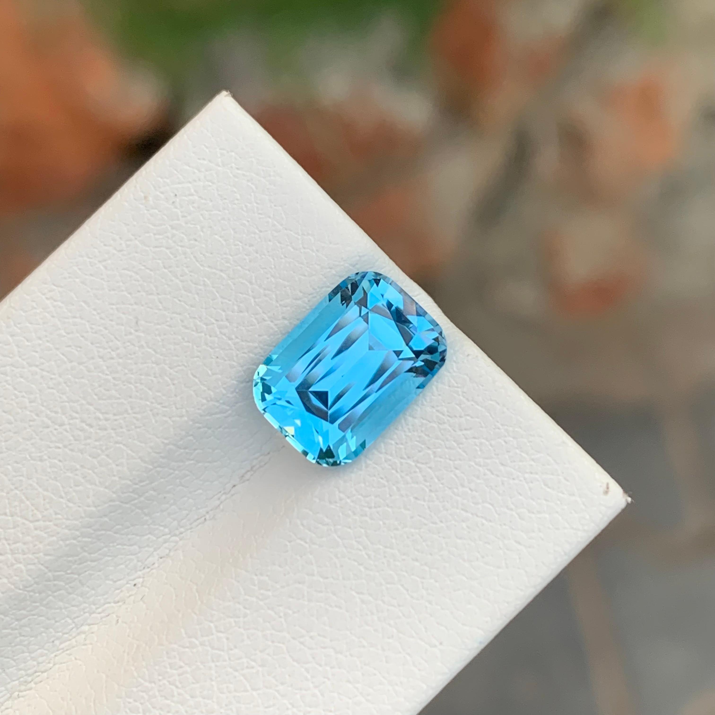 Arts and Crafts 4.55 Carat Glamorous Blue Topaz Cushion Shape Gem For Jewellery For Sale