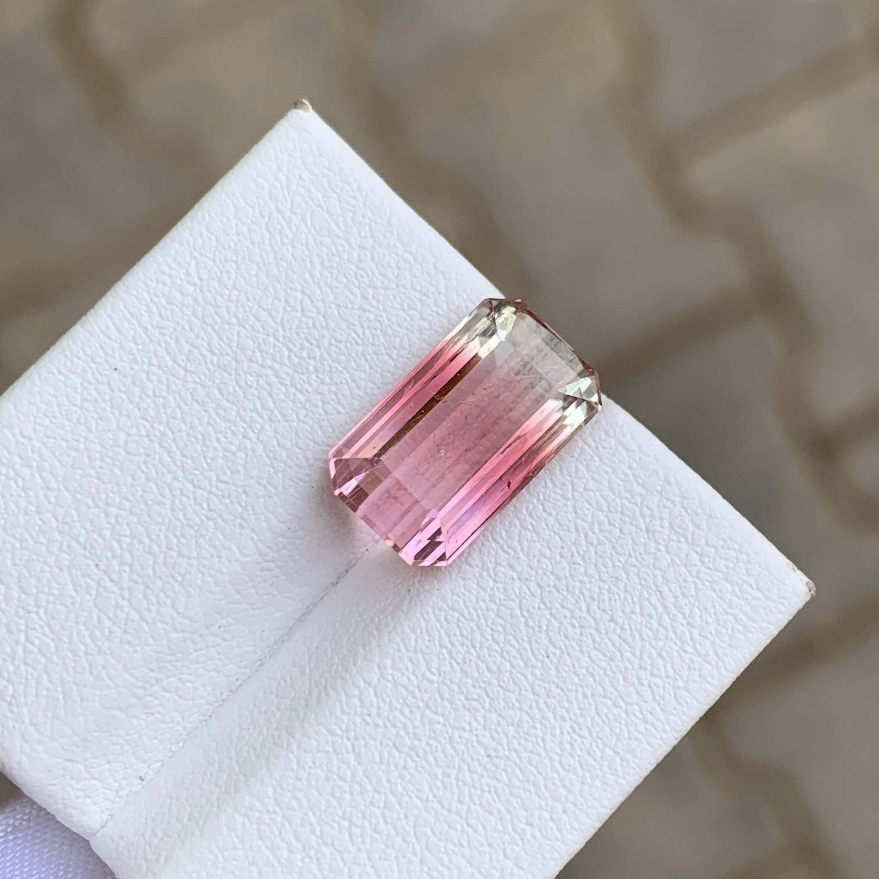 4,55 Karat Natürliche Lose Bi Farbe Rosa Turmalin Smaragd Schliff Afrikanischer Edelstein (Moderne) im Angebot