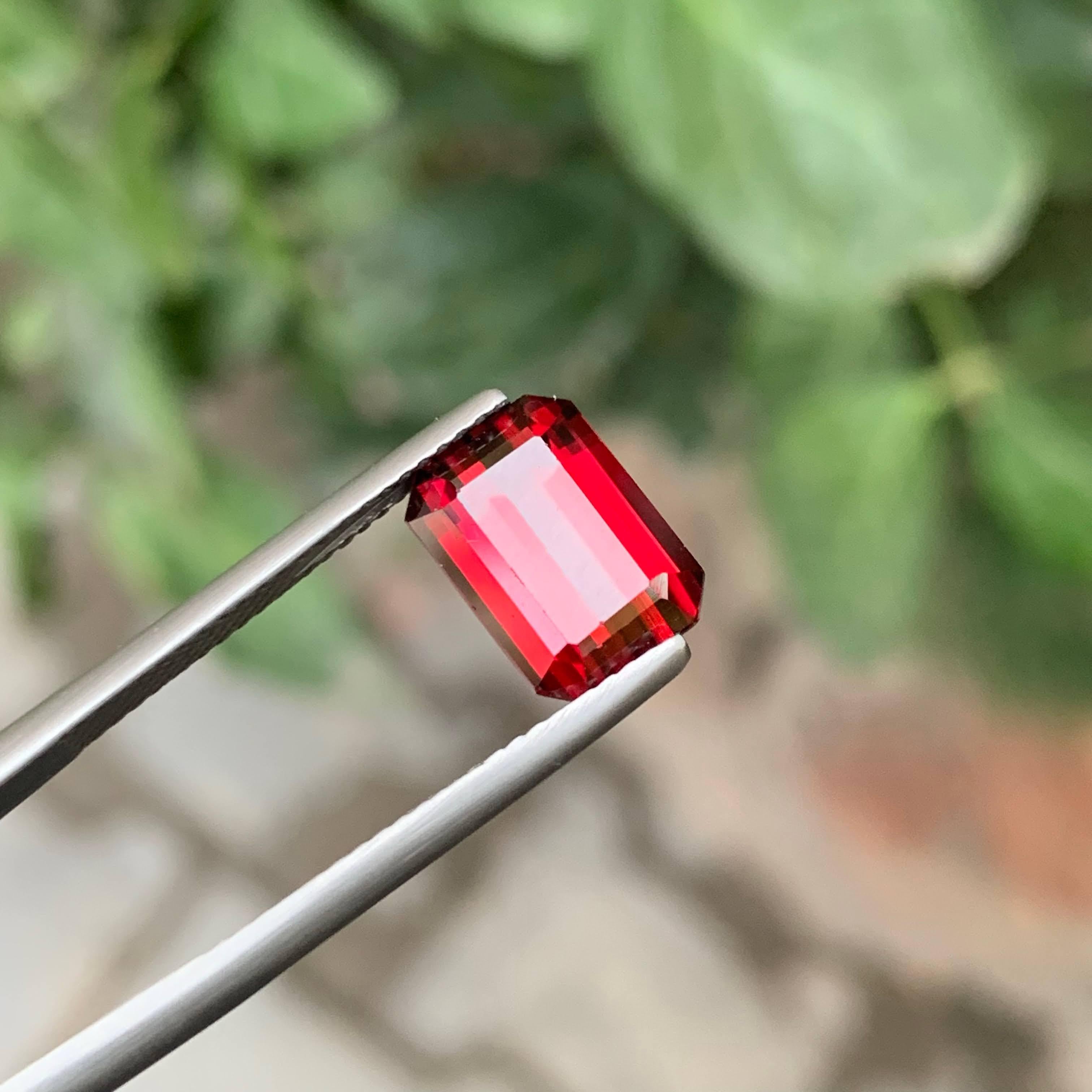 4,55 quilates granate rojo brillante natural suelto talla esmeralda gema tanzana en venta 3