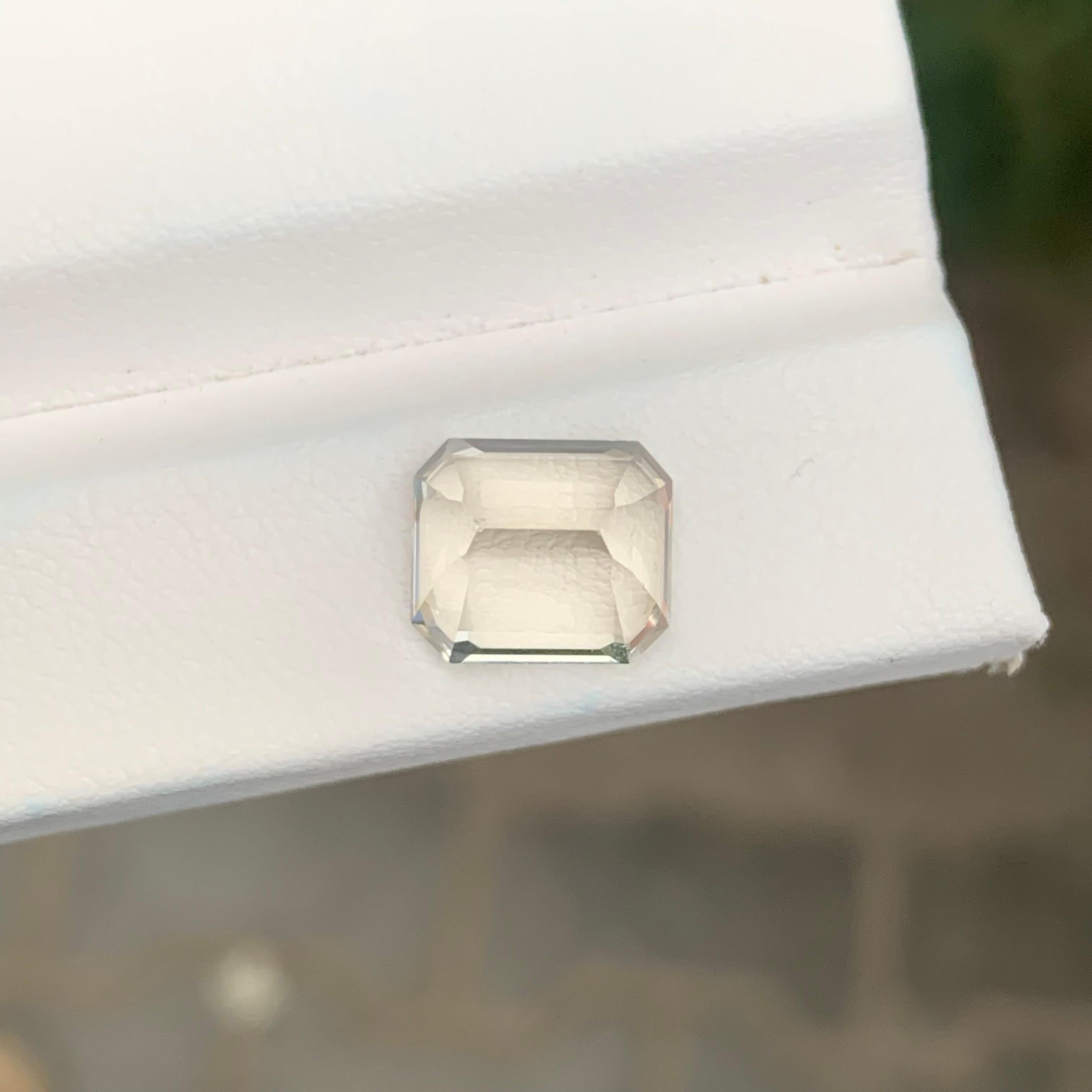 Gema Heliodoro Natural Suelta Forma Esmeralda 4,55 Quilates en venta 5