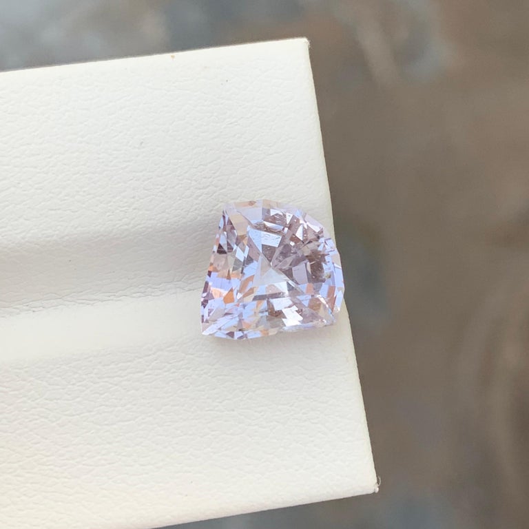 Kunzite Naturelle D'Afghanistan - 7,55 Carats, Taille émeraude, Avec Certificat AGI