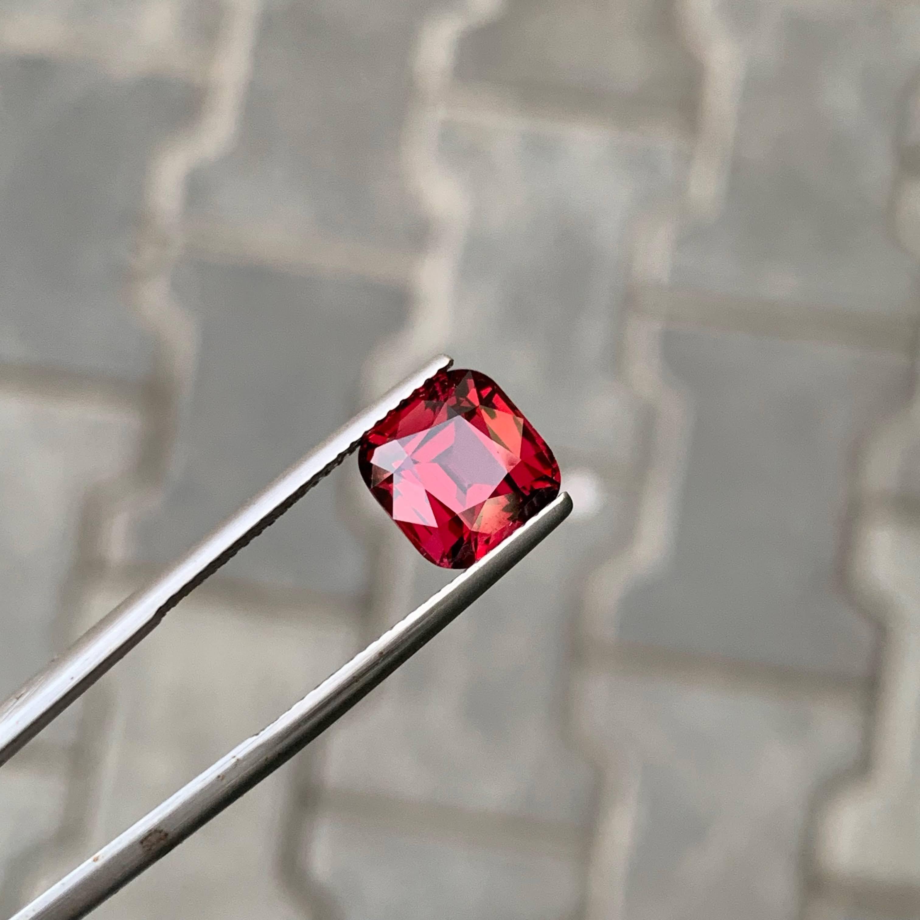 4,55 Karat Natürlicher loser roter rosafarbener Granatstein mit Kissenschliff Tansanischer Edelstein im Angebot 5