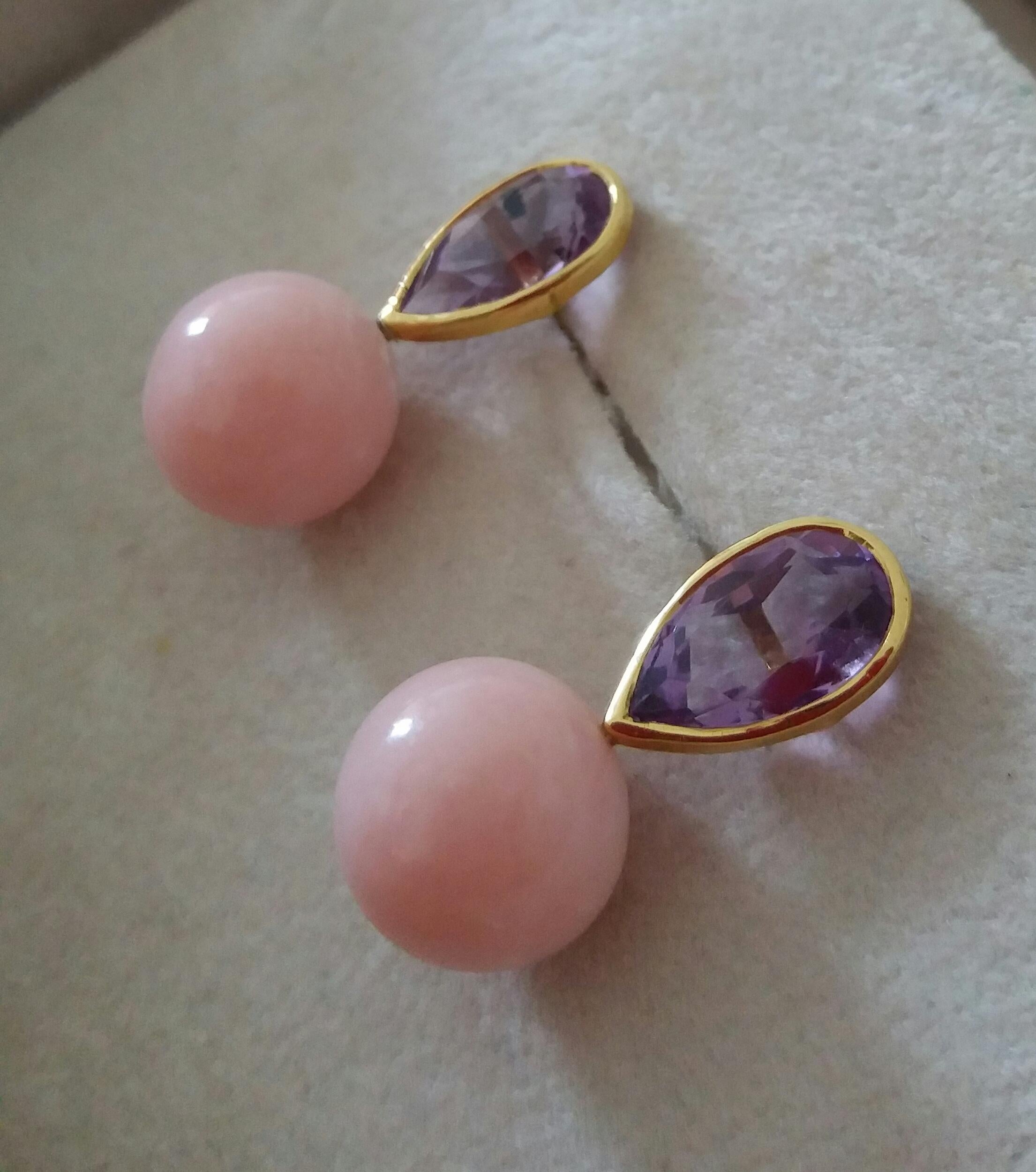 4.55 Carat Pear Shape Amethysts Gold Bezel Pink Opal Round Beads Stud Earrings For Sale 4