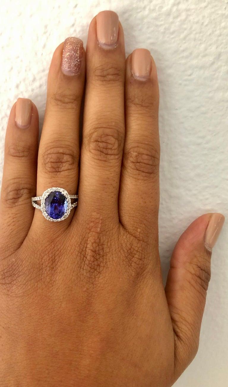 4.55 Carat Tanzanite Diamond 14 Karat White Gold Cocktail Ring In New Condition For Sale In Los Angeles, CA