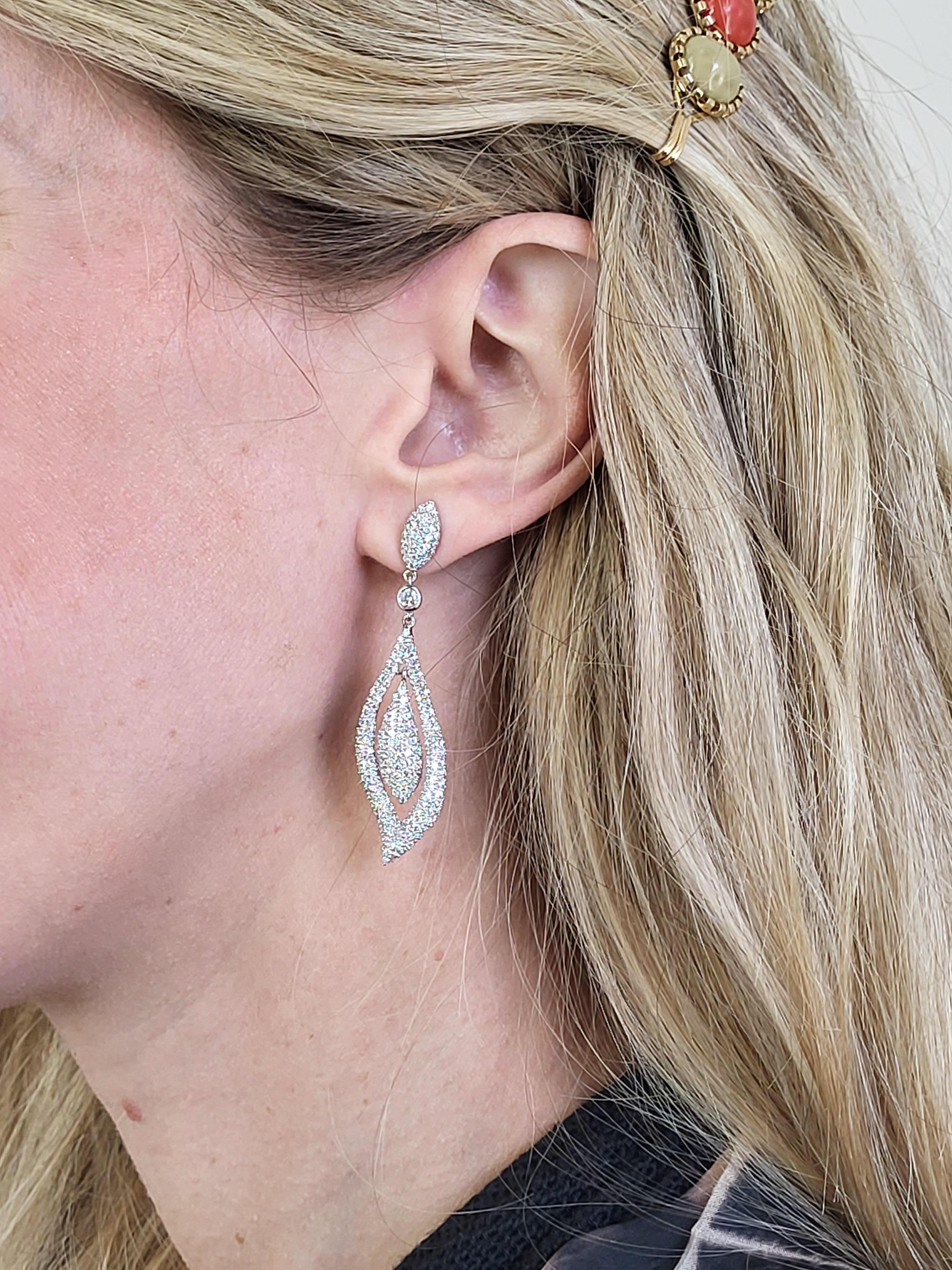 4.55 Carat Total Weight Bezel & Pave Set Diamond Dangle Earrings 14k White Gold For Sale 2