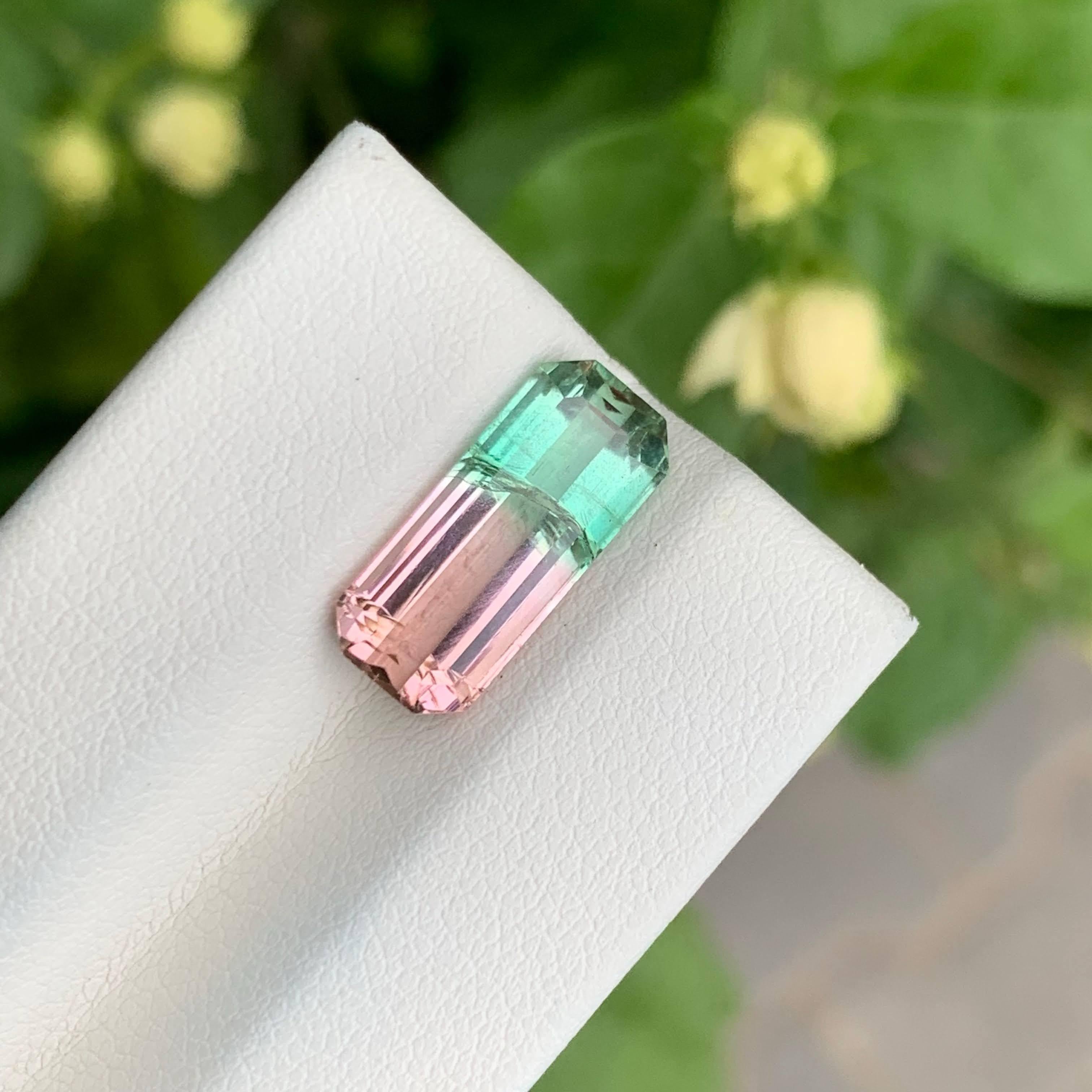 Women's or Men's 4.55 carats Bicolor Tourmaline Stone Emerald Cut Afghani Gemstone For Sale