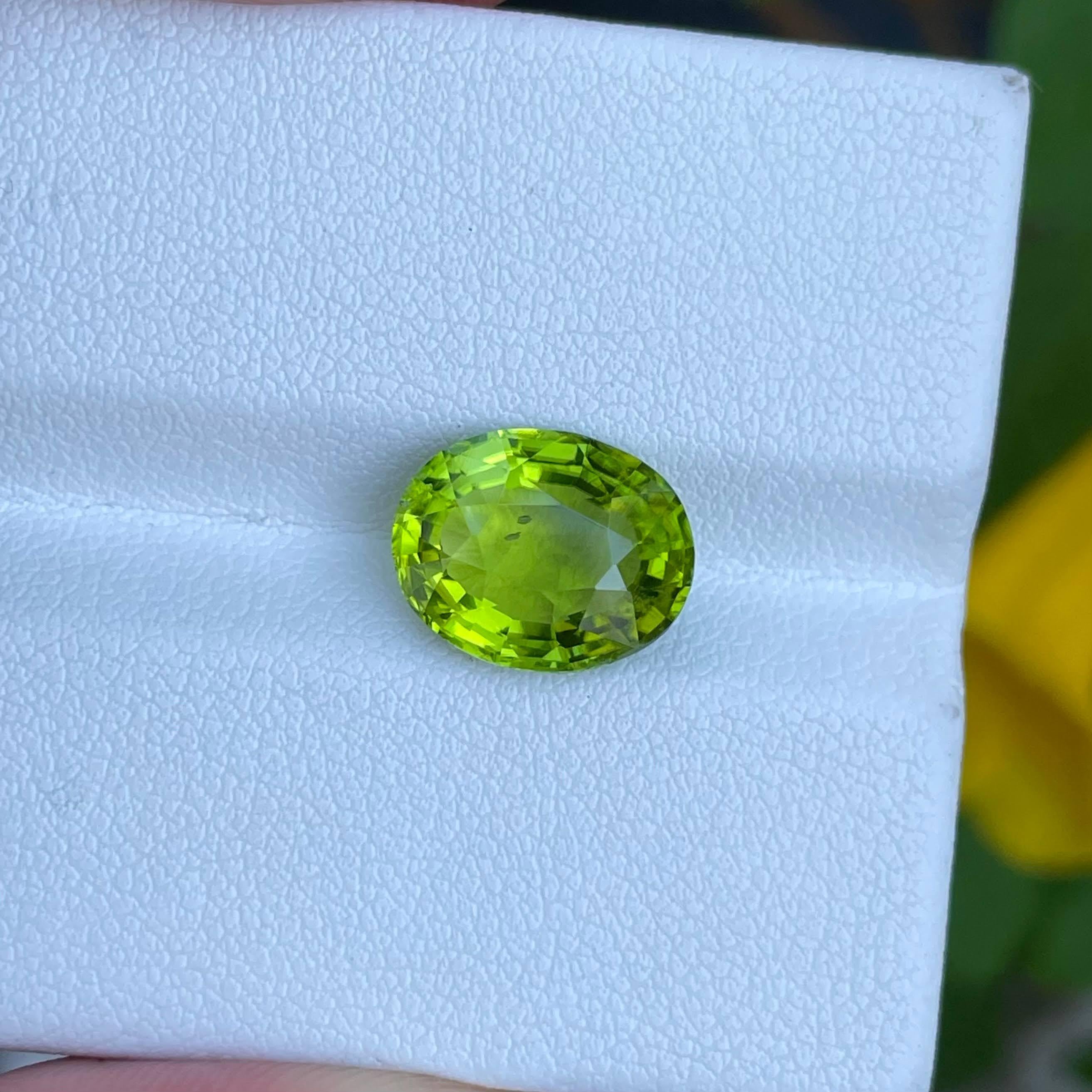 Weight 4.55 carats 
Dimensions 11.7x9.3x5.8 mm
Treatment none 
Origin Pakistan 
Clarity VVS
Shape oval 
Cut oval 




The exquisite beauty of this 4.55-carat Green Peridot Stone is truly captivating, showcasing a Fancy Oval Cut that enhances its