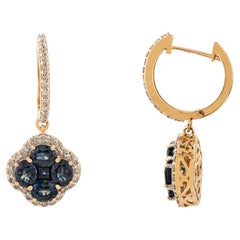 4,55 Karat Blauer Saphir 
Diamant Floral Drop Huggie-Ohrringe aus 18K Gelbgold