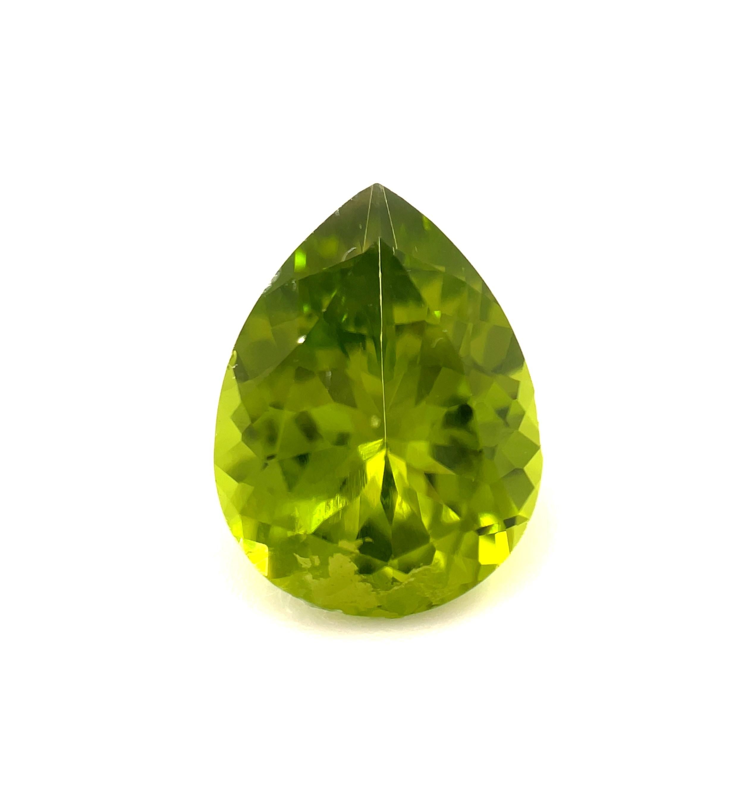 Women's or Men's 4.56 Carat Peridot, Pear Shape, Unset Loose Gemstone For Sale