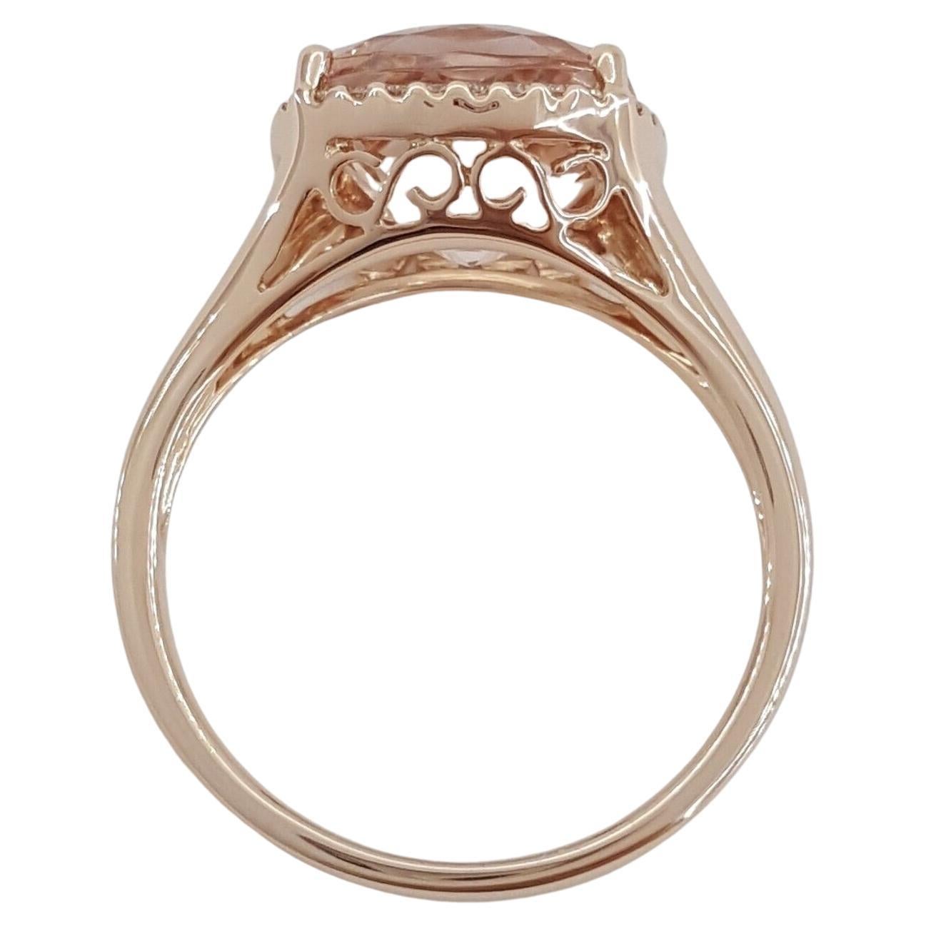 Modern 4.56 Carat Pink Morganite Round Diamond 14K Rose Gold Ring For Sale