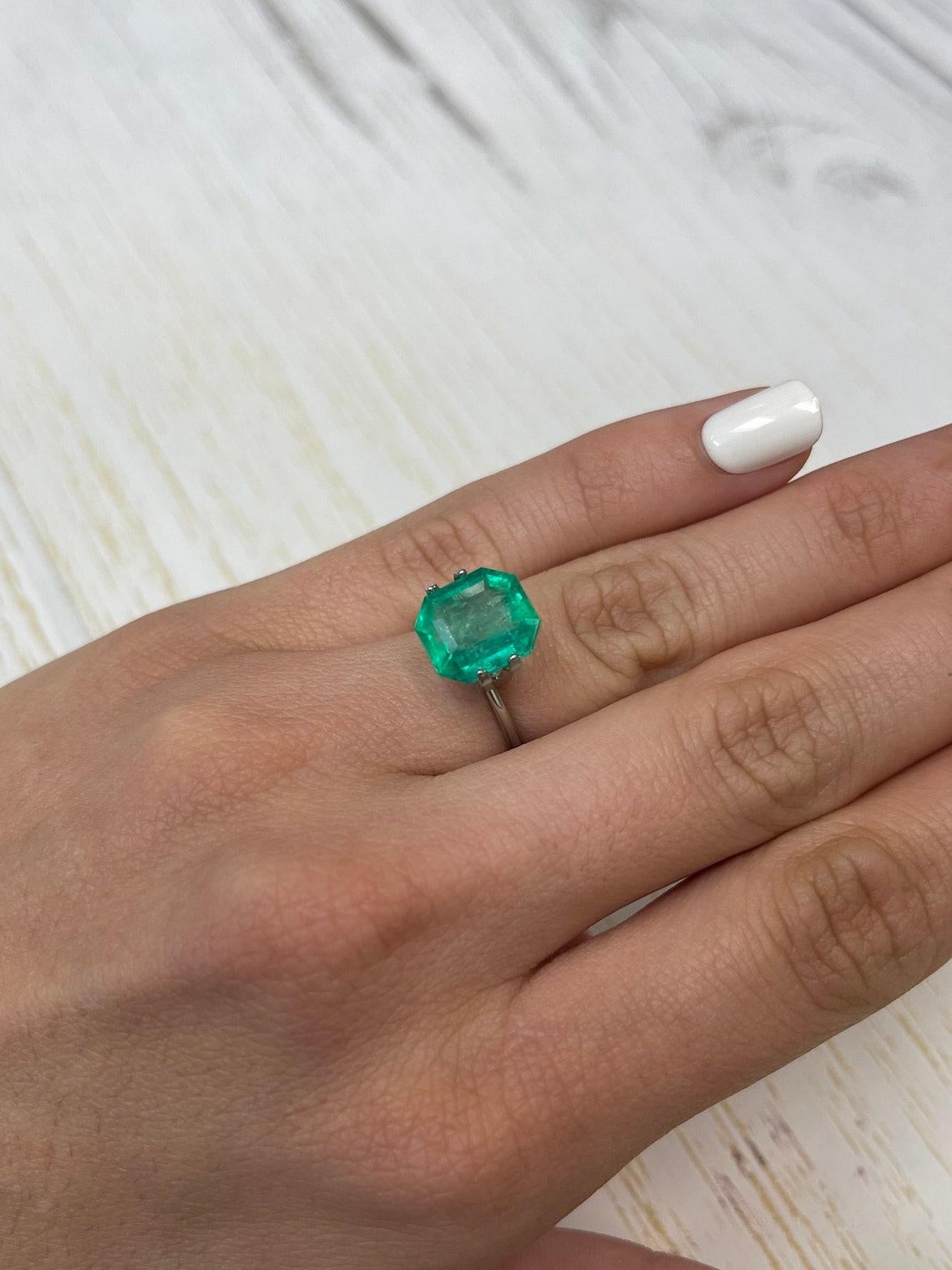 4,56 ct Esmeralda Verde Muzo Colombiana 11x10mm Talla Esmeralda Genuina Nacimiento Mayo en venta 2