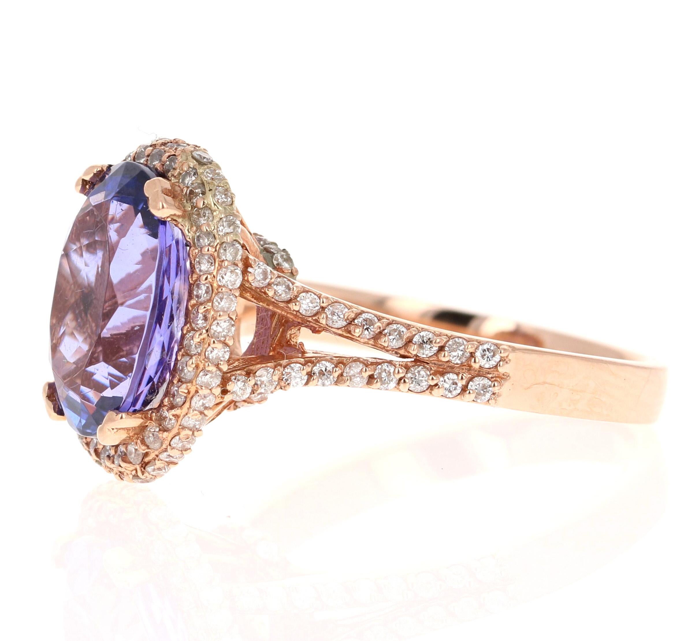 Contemporary 4.57 Carat Tanzanite Diamond 14 Karat Rose Gold Ring For Sale