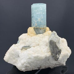 457.93 Gram Gorgeous Elongated Aquamarine Specimen From Afghanistan
