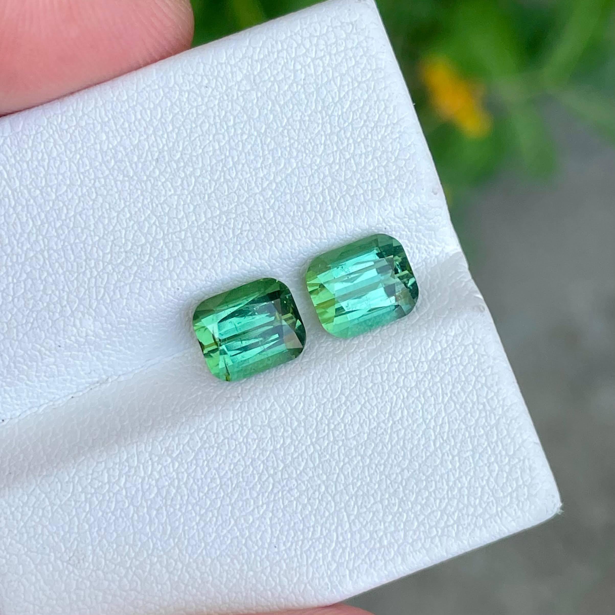 4,58 Karat Natürlicher Turmalin Stein Paar Cushion Cut Afghanischer Edelstein (Moderne) im Angebot
