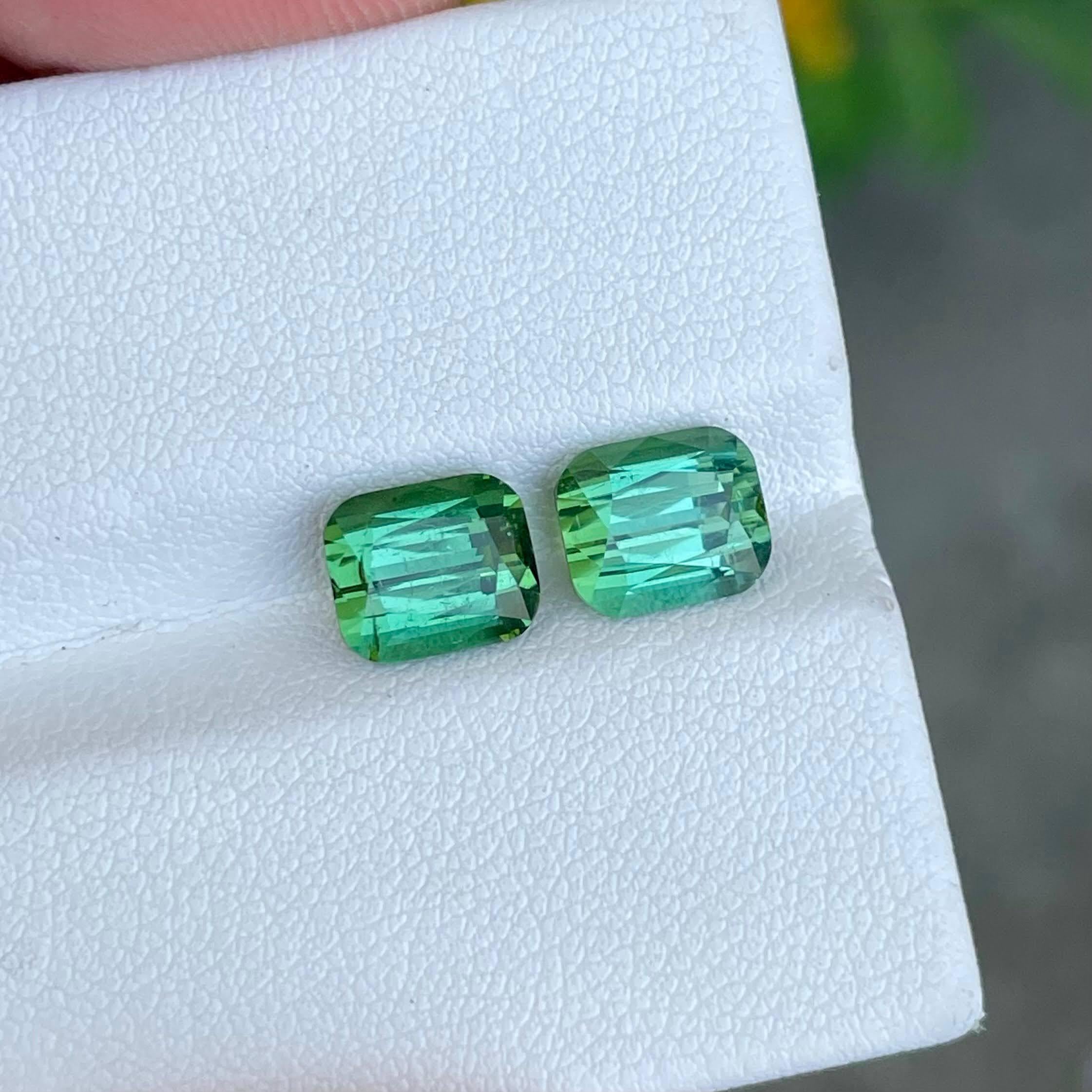 4,58 Karat Natürlicher Turmalin Stein Paar Cushion Cut Afghanischer Edelstein (Kissenschliff) im Angebot